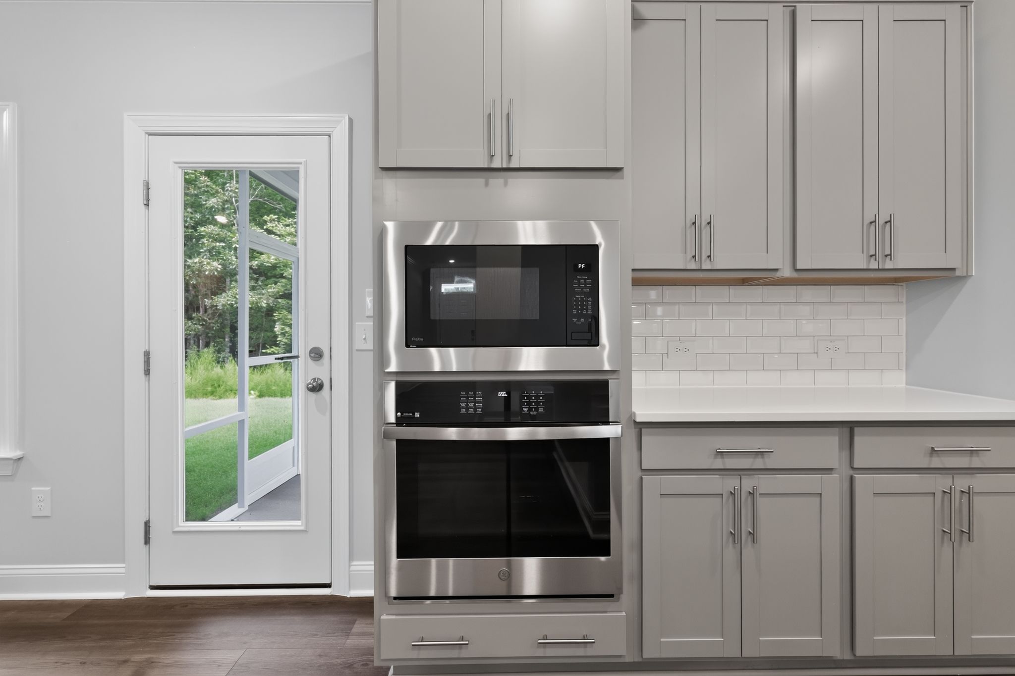 15 1116 Hidden Bch Dr Kitchen  102