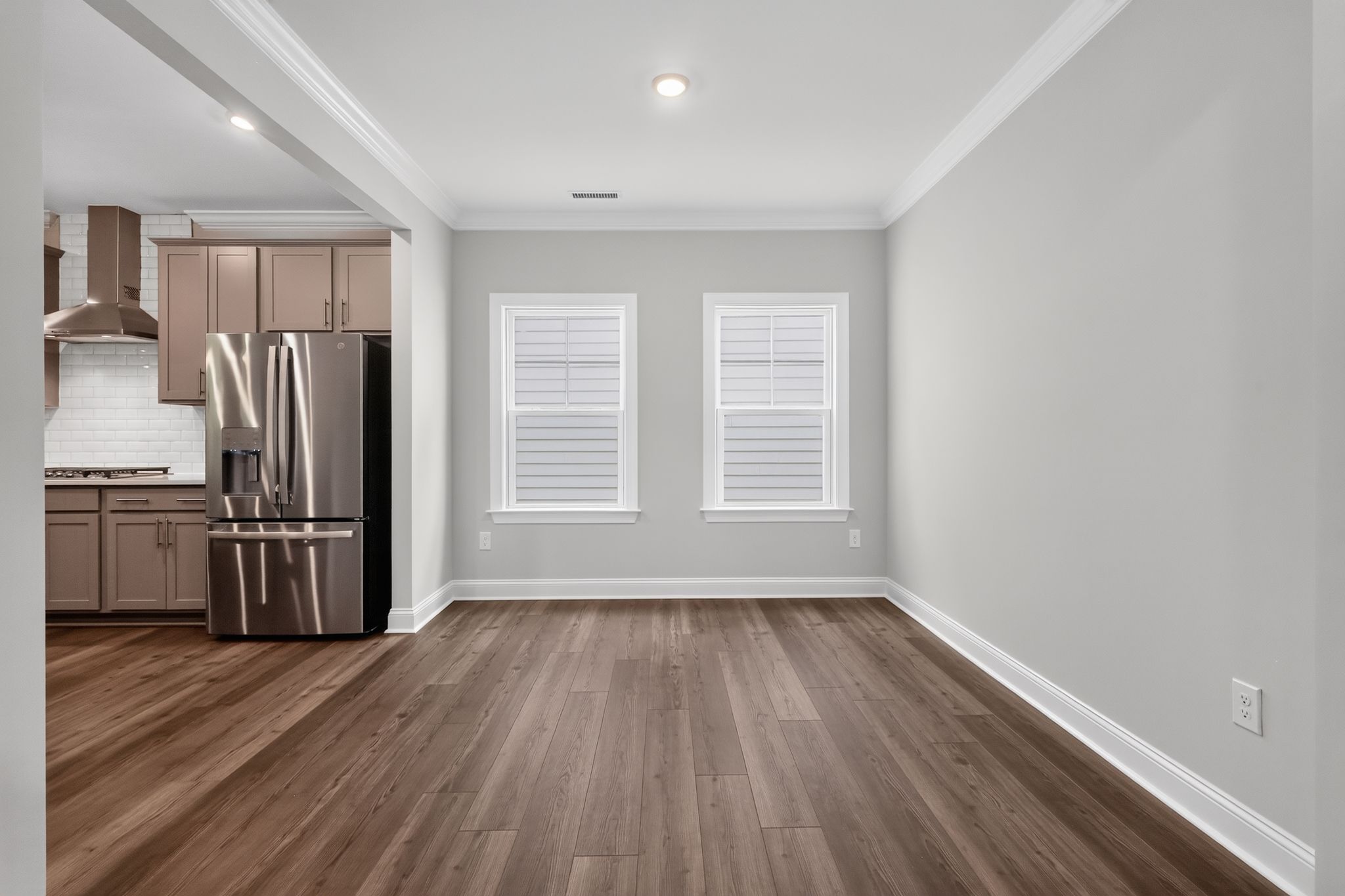 22 1116 Hidden Bch Dr Dining room  179