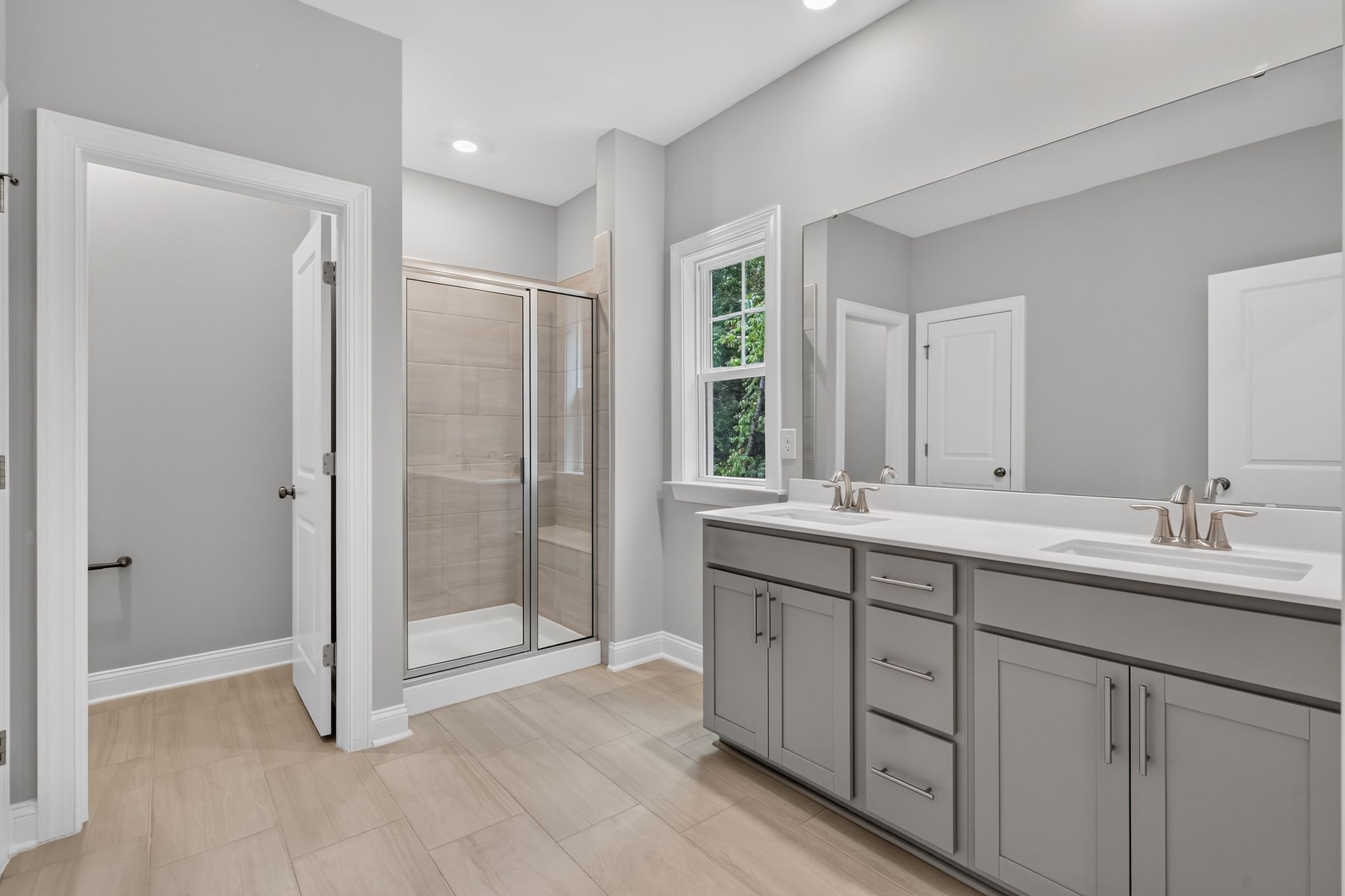 30 1116 Hidden Bch Dr Bathroom  020