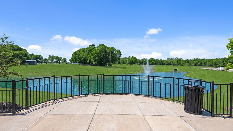 Creekside Amenity Pond 3of3