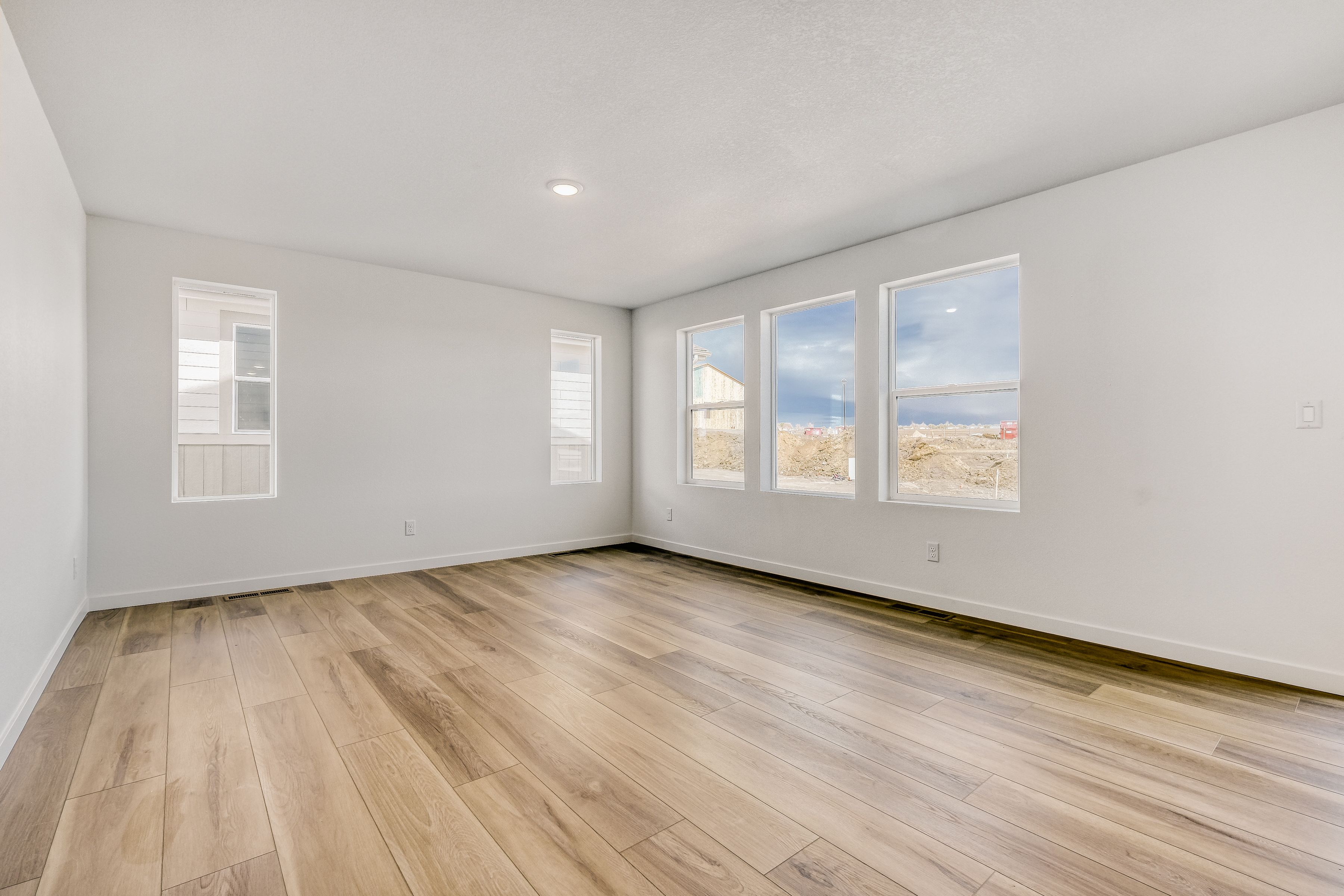 9204 Old Dv Dr   Print Quality   002   02 Living Room
