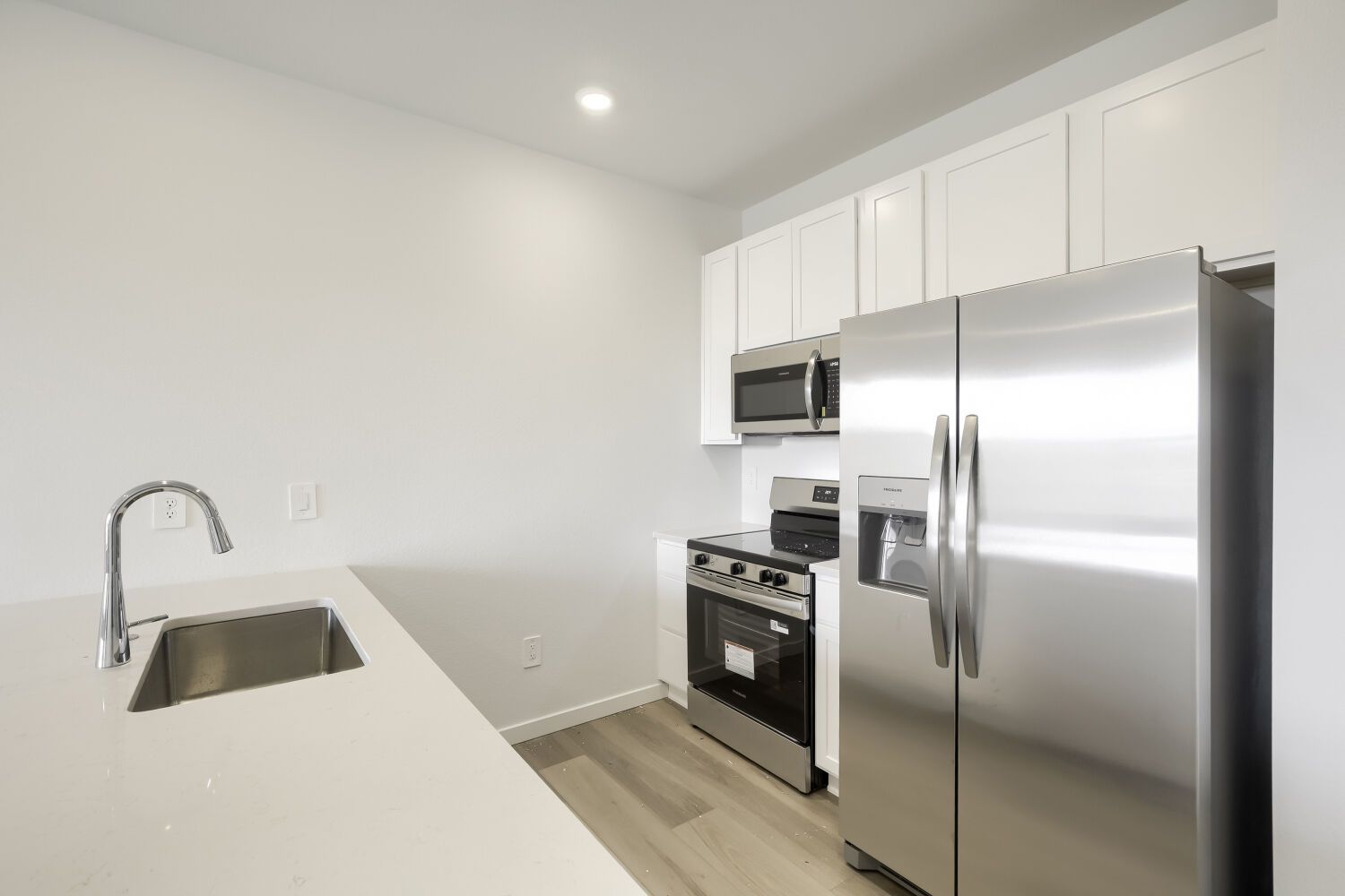 3536 Quincy Bay Pl Kitchen 2