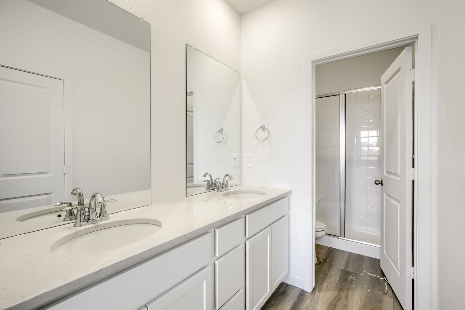 3536 Quincy Bay Pl Owner's Suite Bathroom