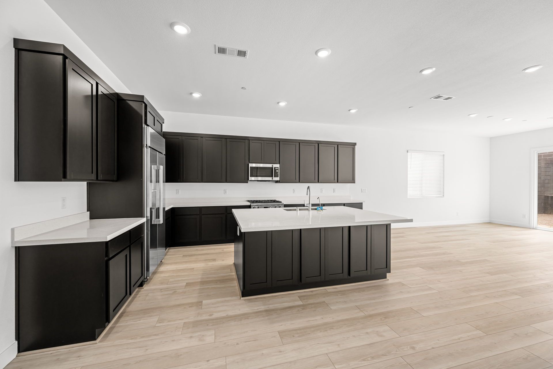 Lennar10405 Diana Summit Street09