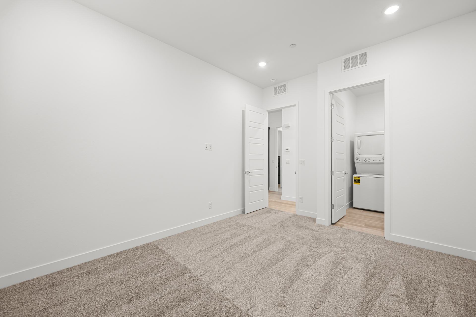 Lennar10405 Diana Summit Street26