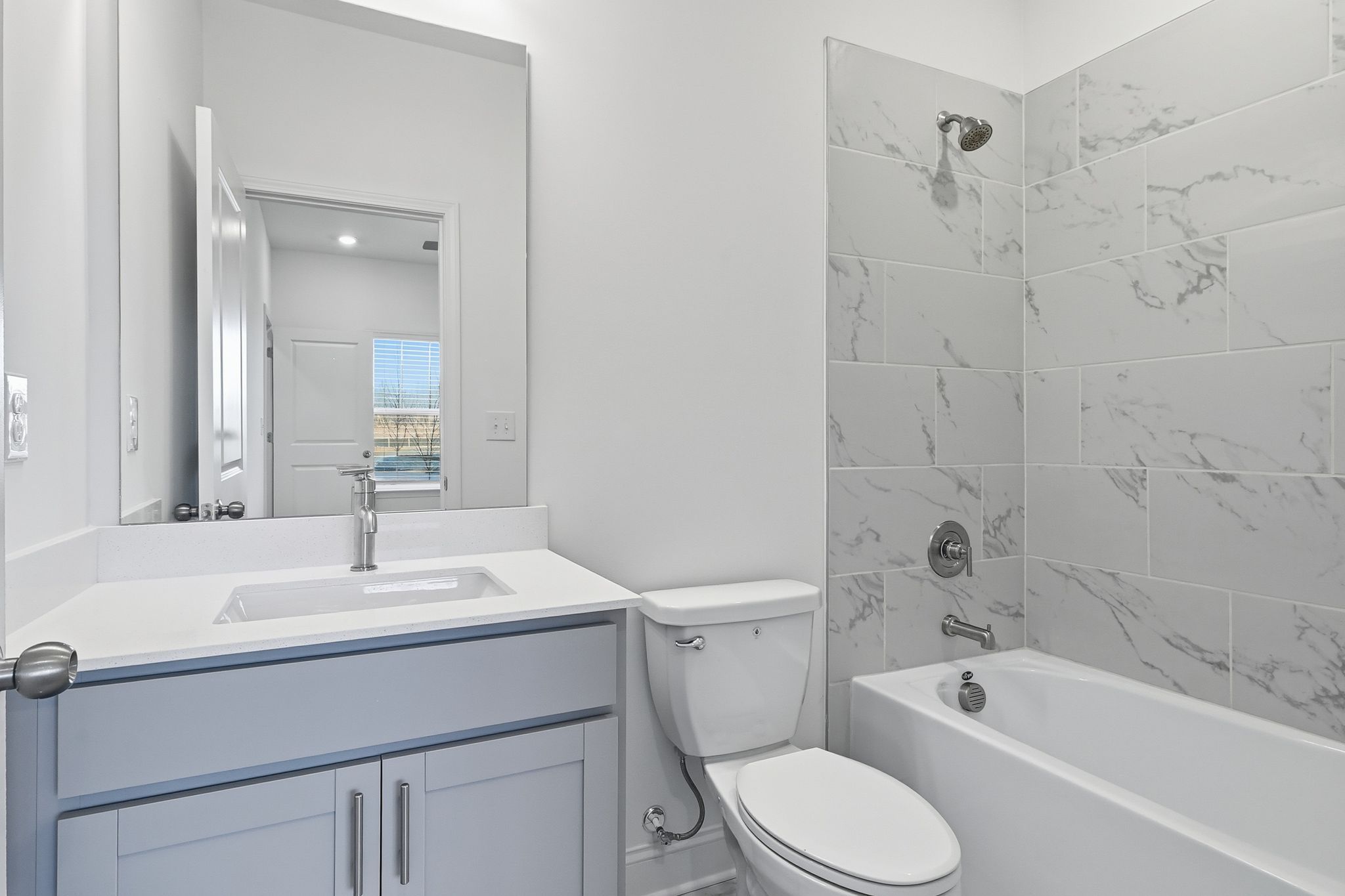 The Encore Townhomes Applause 16