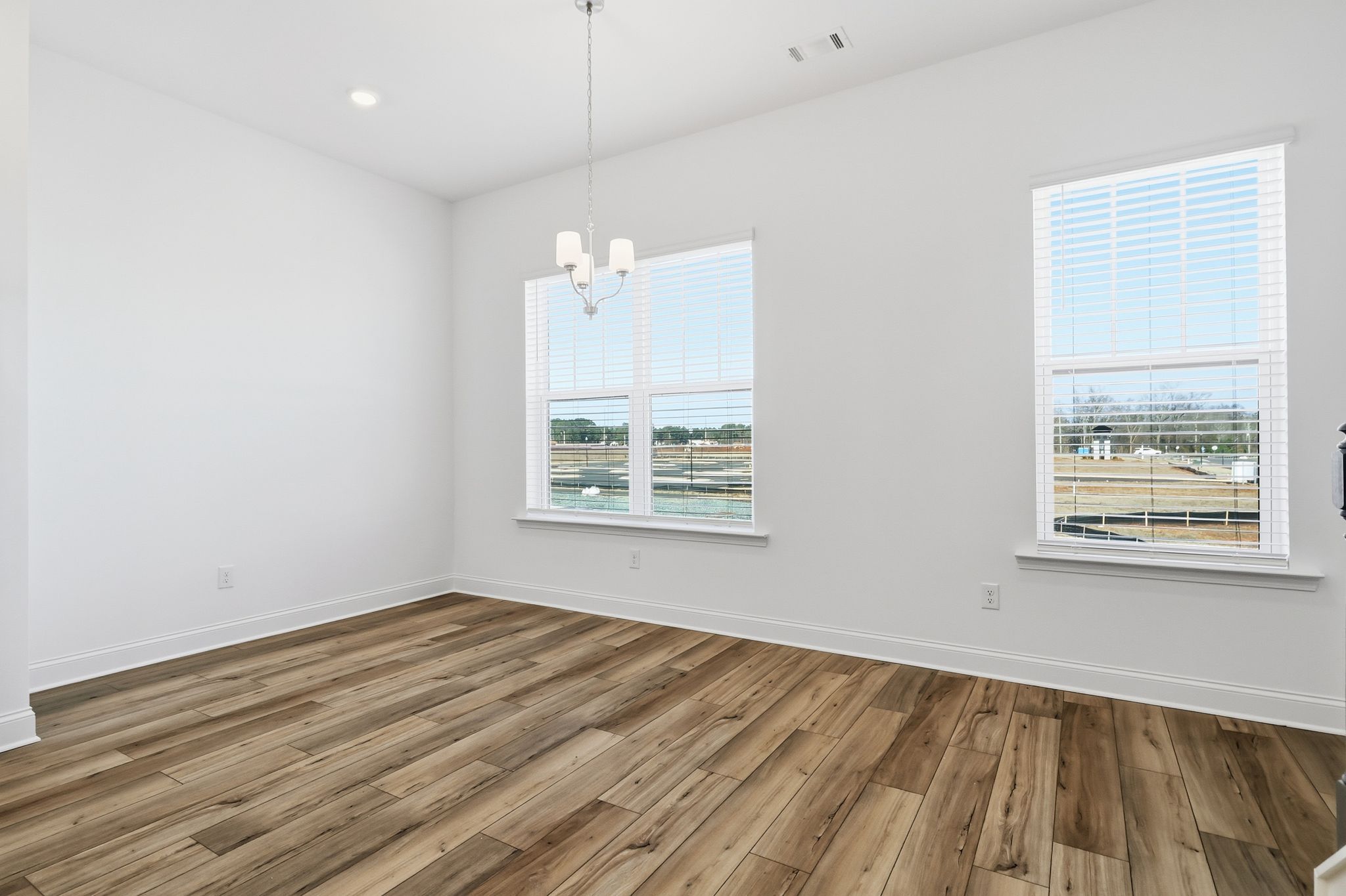 The Encore Townhomes Applause 6