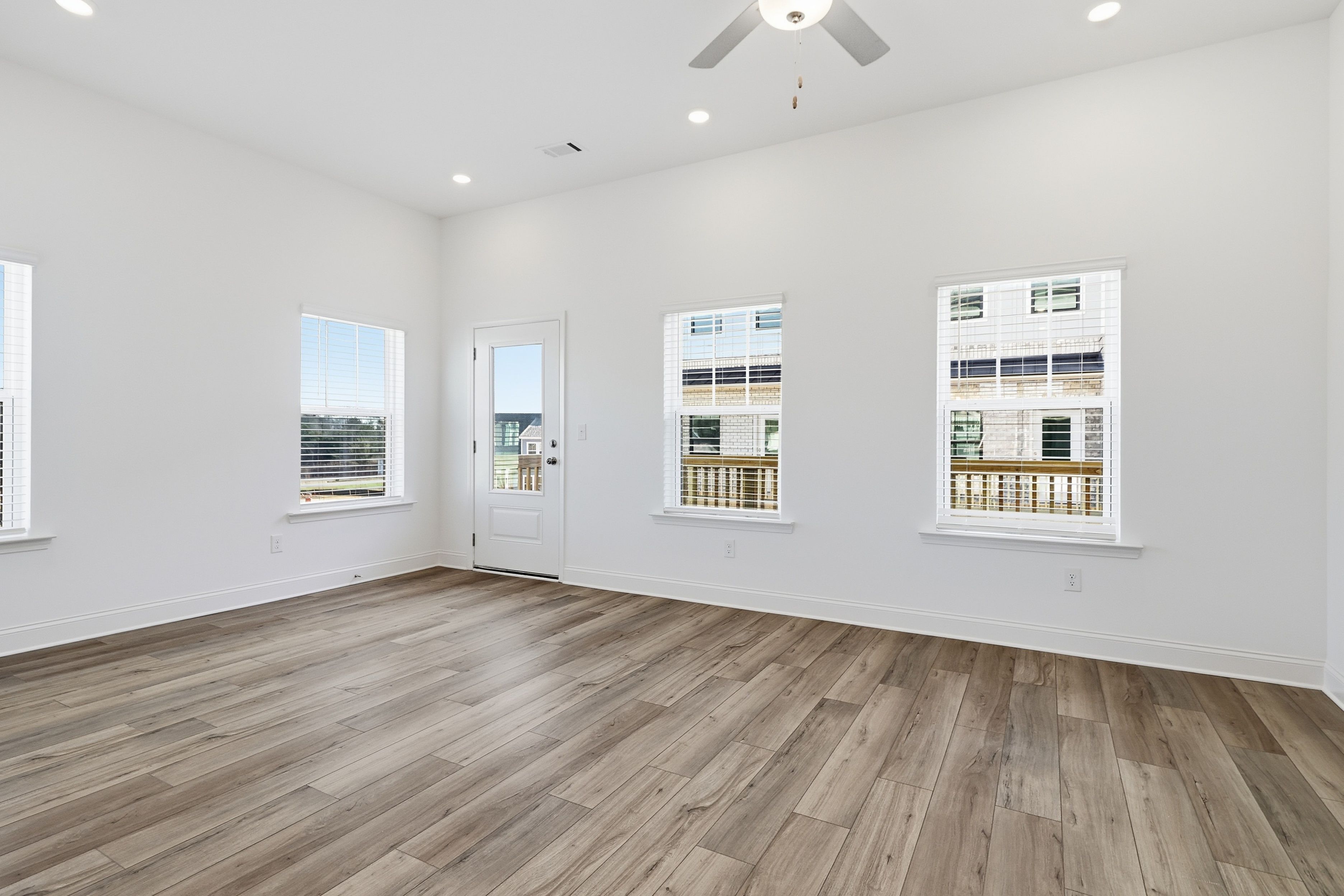 The Encore Townhomes Applause 7