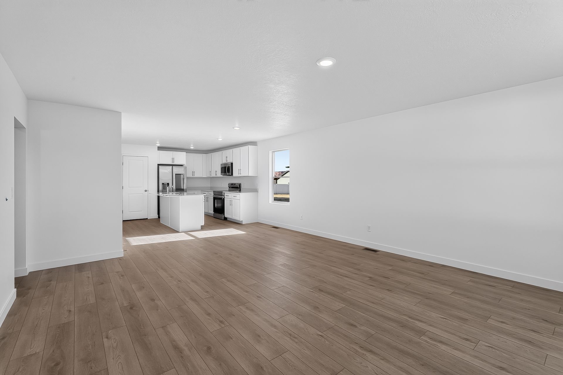 Brookfield Elkhorn 4