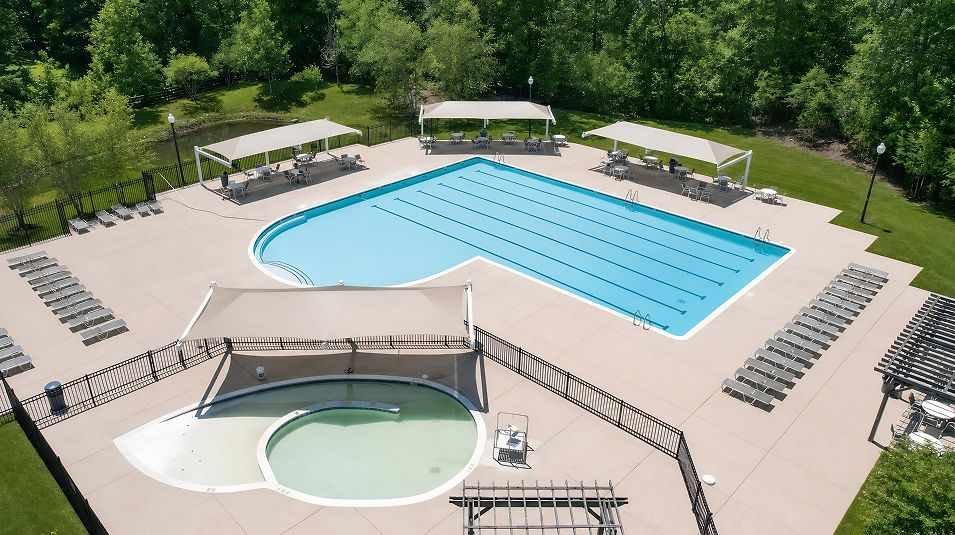 Fairway Village St Charles Amenity Pool 3of4