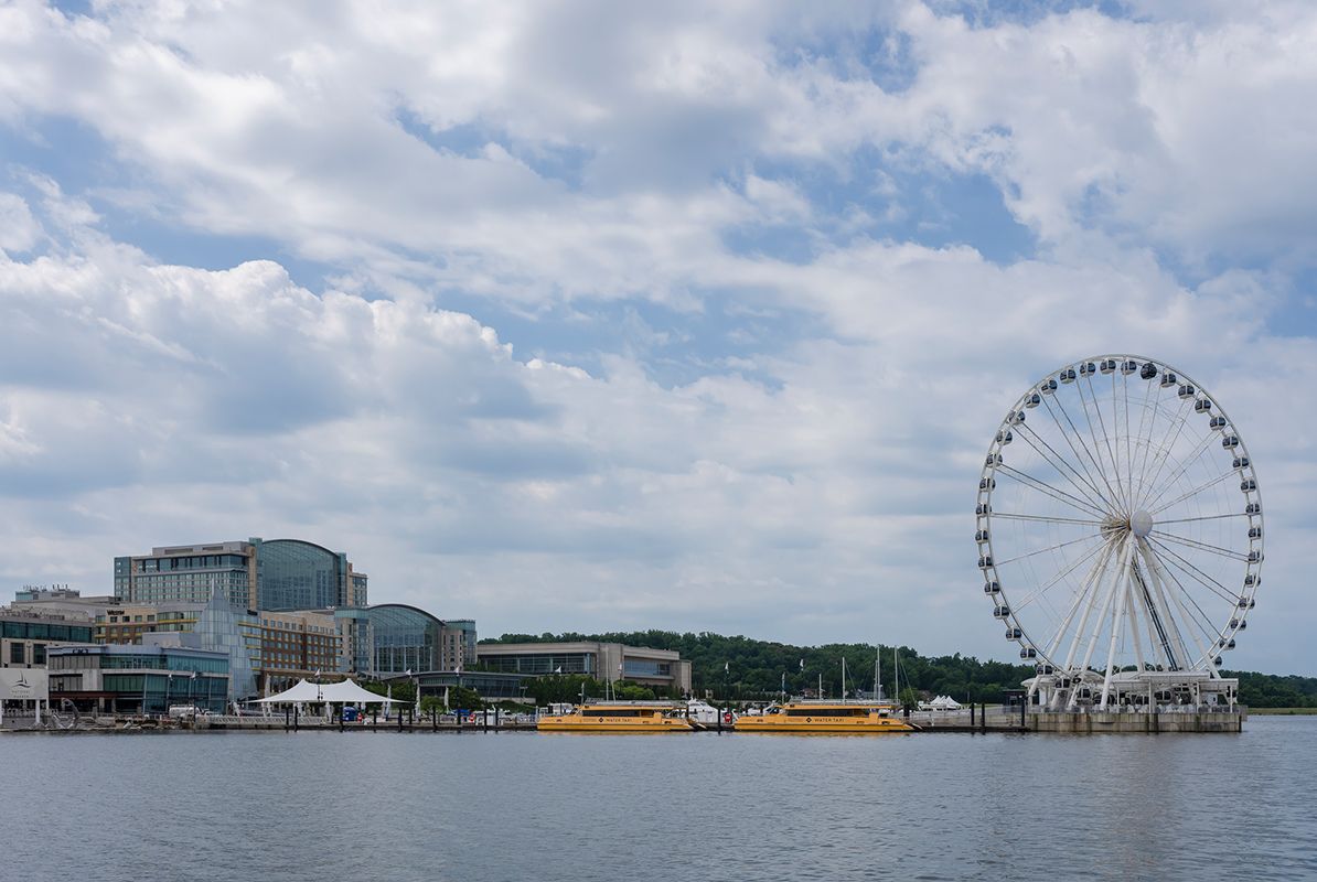 SMD Oxon Hill National Harbor Boardwalk