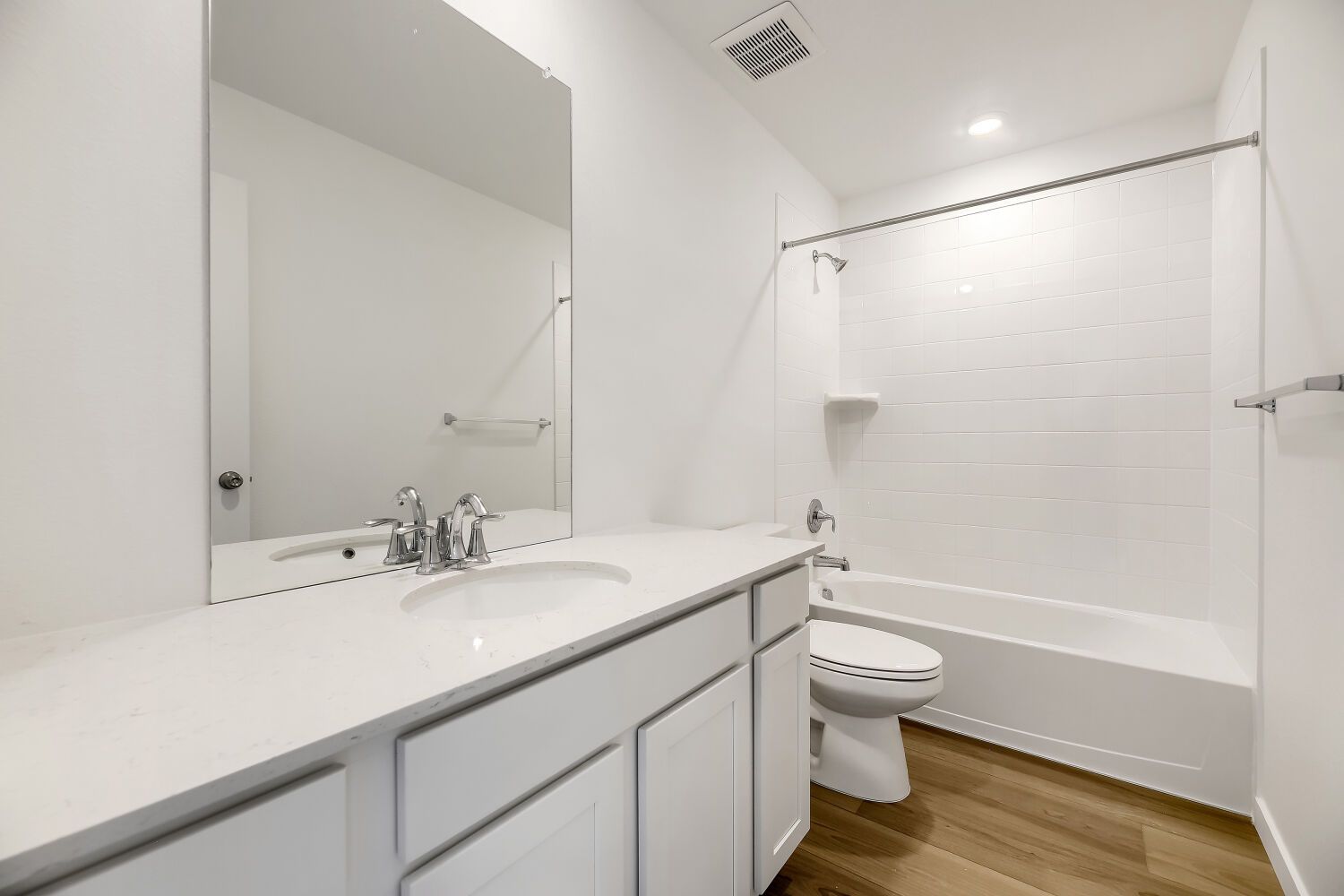 7440 Whiteclover Ln   Web Quality   011   11 Bathroom