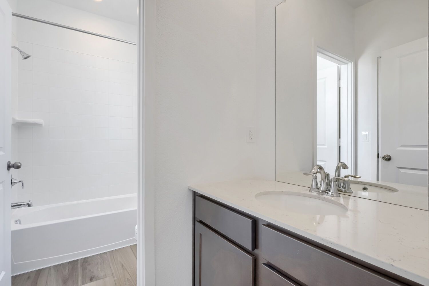 7663 S Mobile Way   Web Quality   011   11 Bathroom