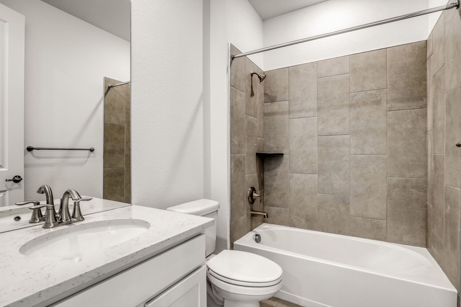 4224 Buttongrass Trl   Web Quality   011   11 Bathroom
