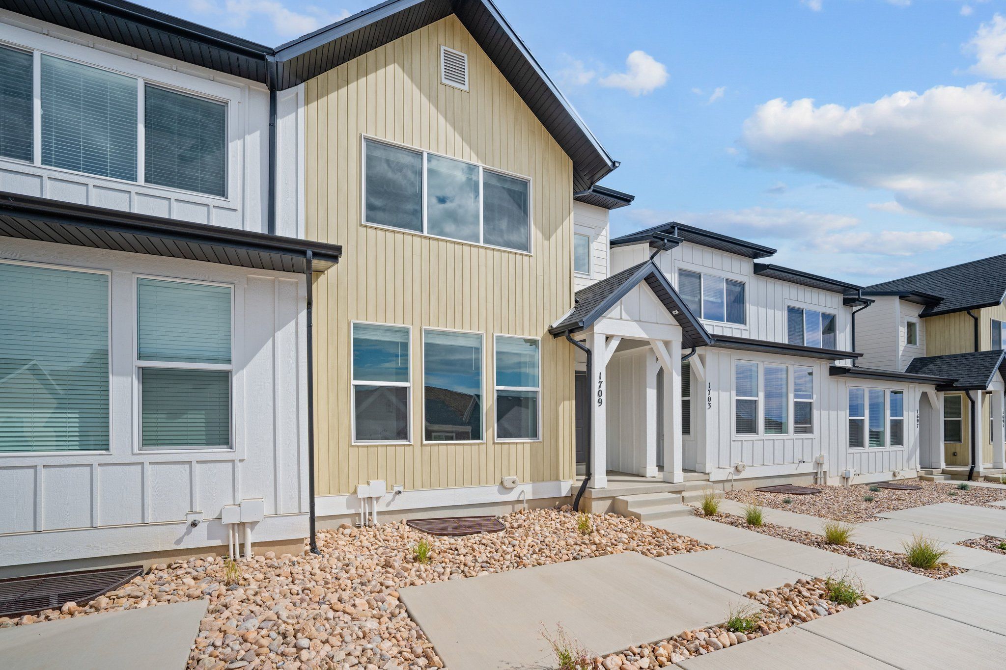 Residence 2 - The Valley at Wildflower - Zions: Saratoga Springs, Utah - Lennar