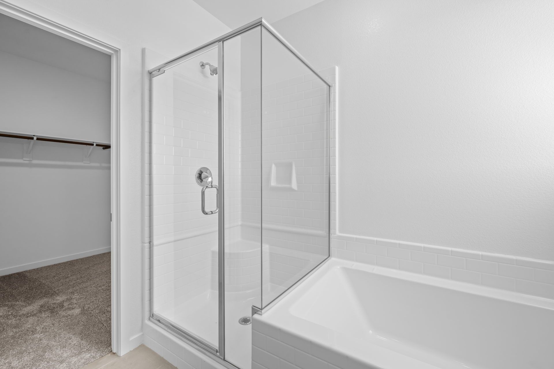 Lennar1658 Portofino Falls Place22
