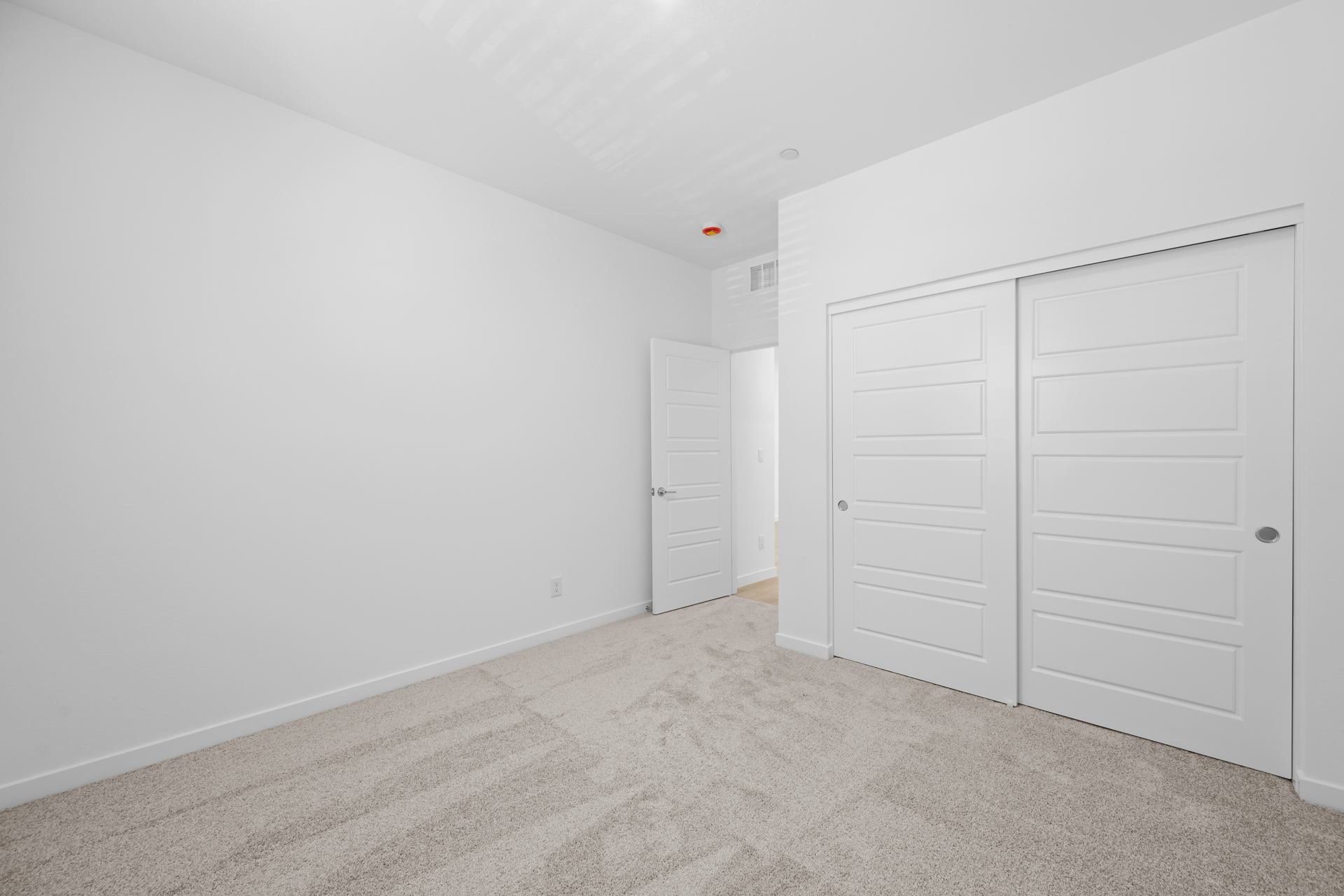 Lennar1658 Portofino Falls Place25