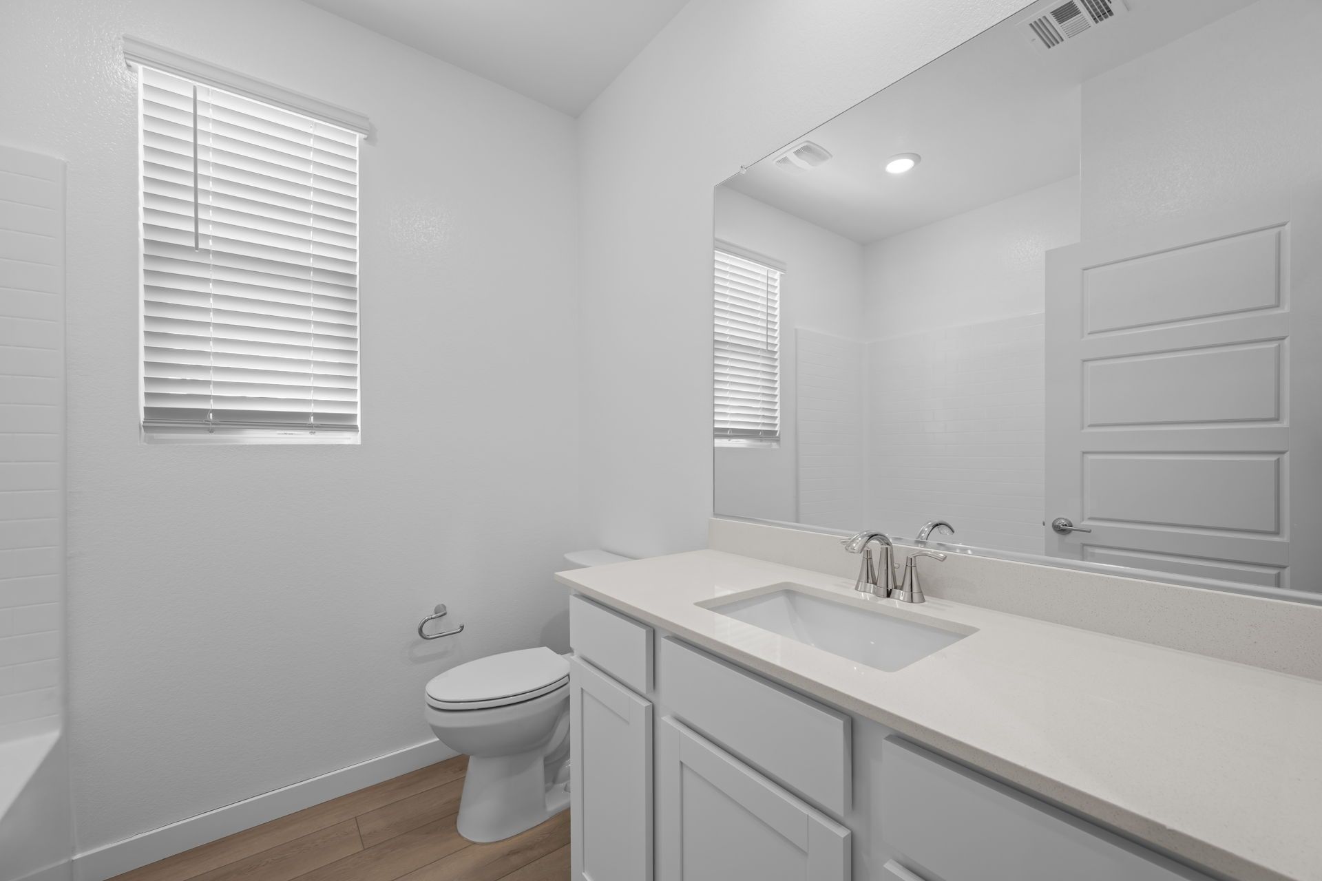 Lennar1658 Portofino Falls Place26
