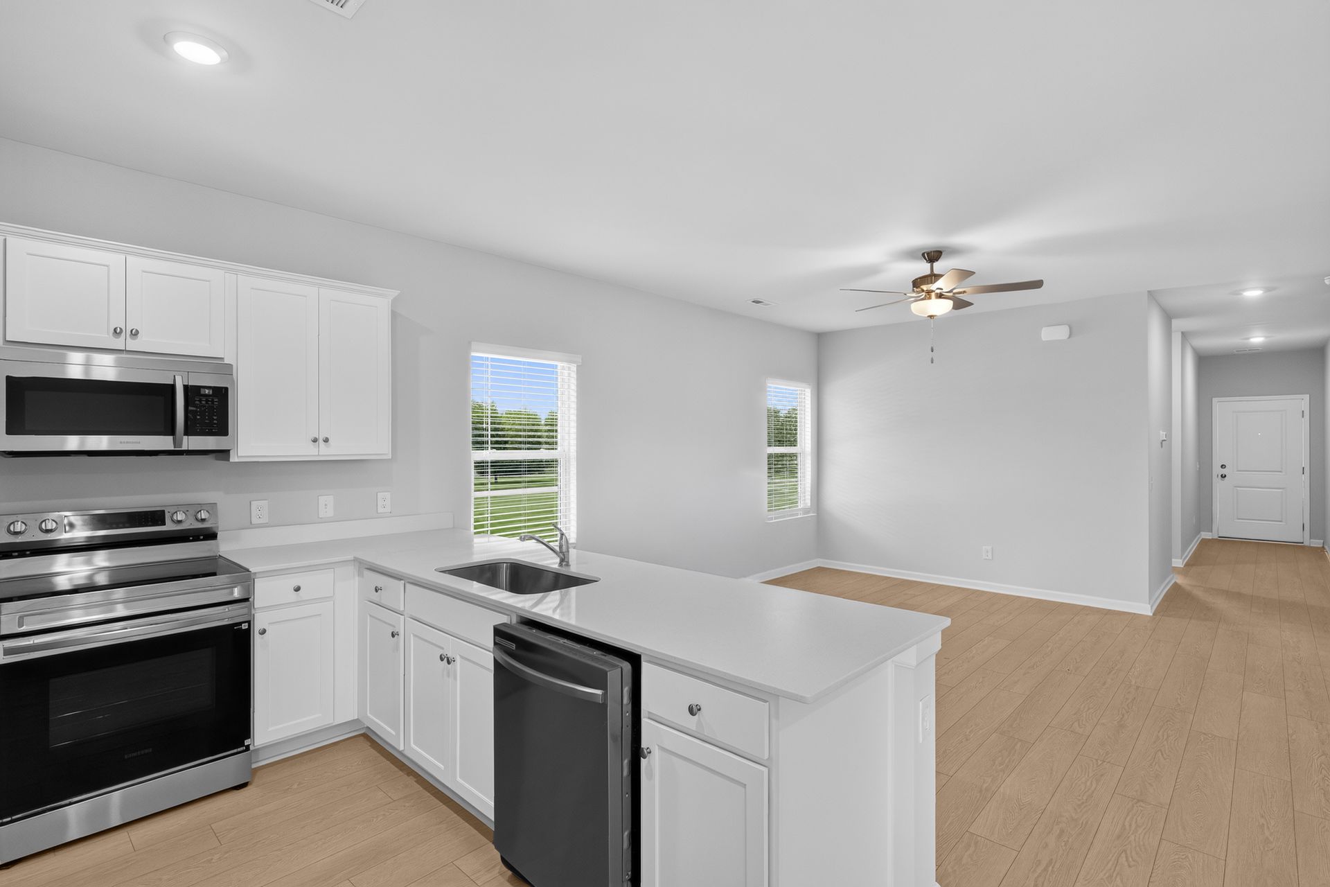 Whisper Woods Beckman12 9