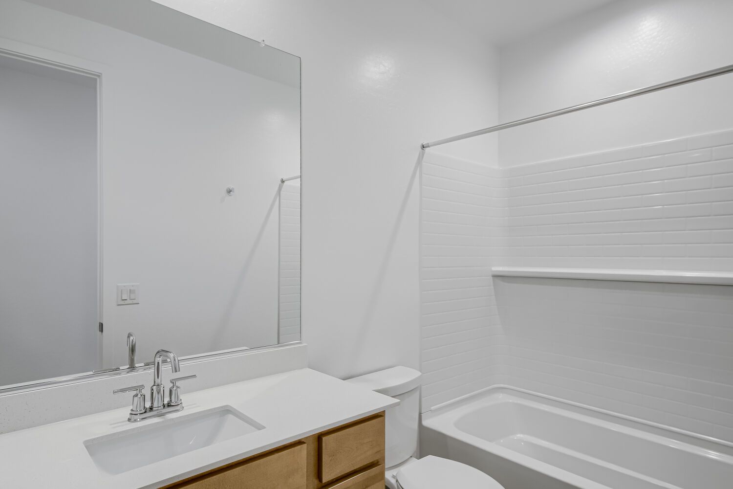 17598 W EL CORTEZ PL   Web Quality   009   09 Bathroom