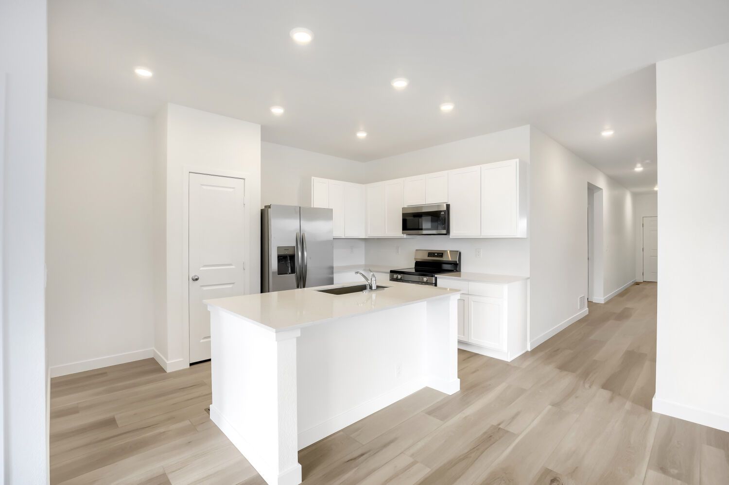 1790 Drumming Drive Kitchen
