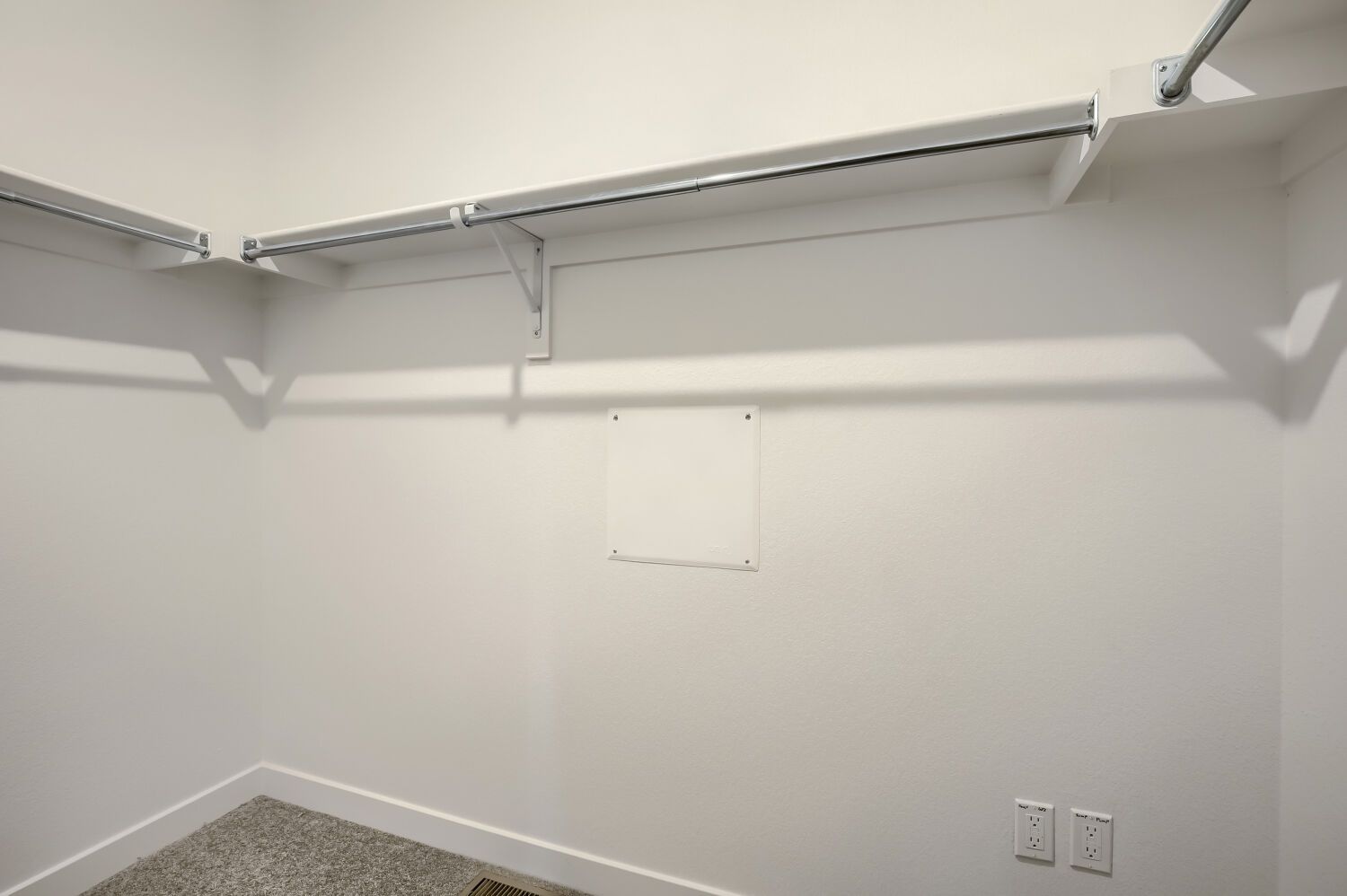 1790 Drumming Drive Owner's Suite Closet