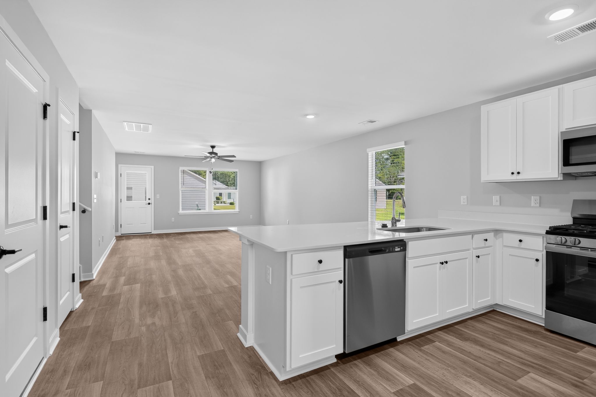Brookshire LITTLETON 10
