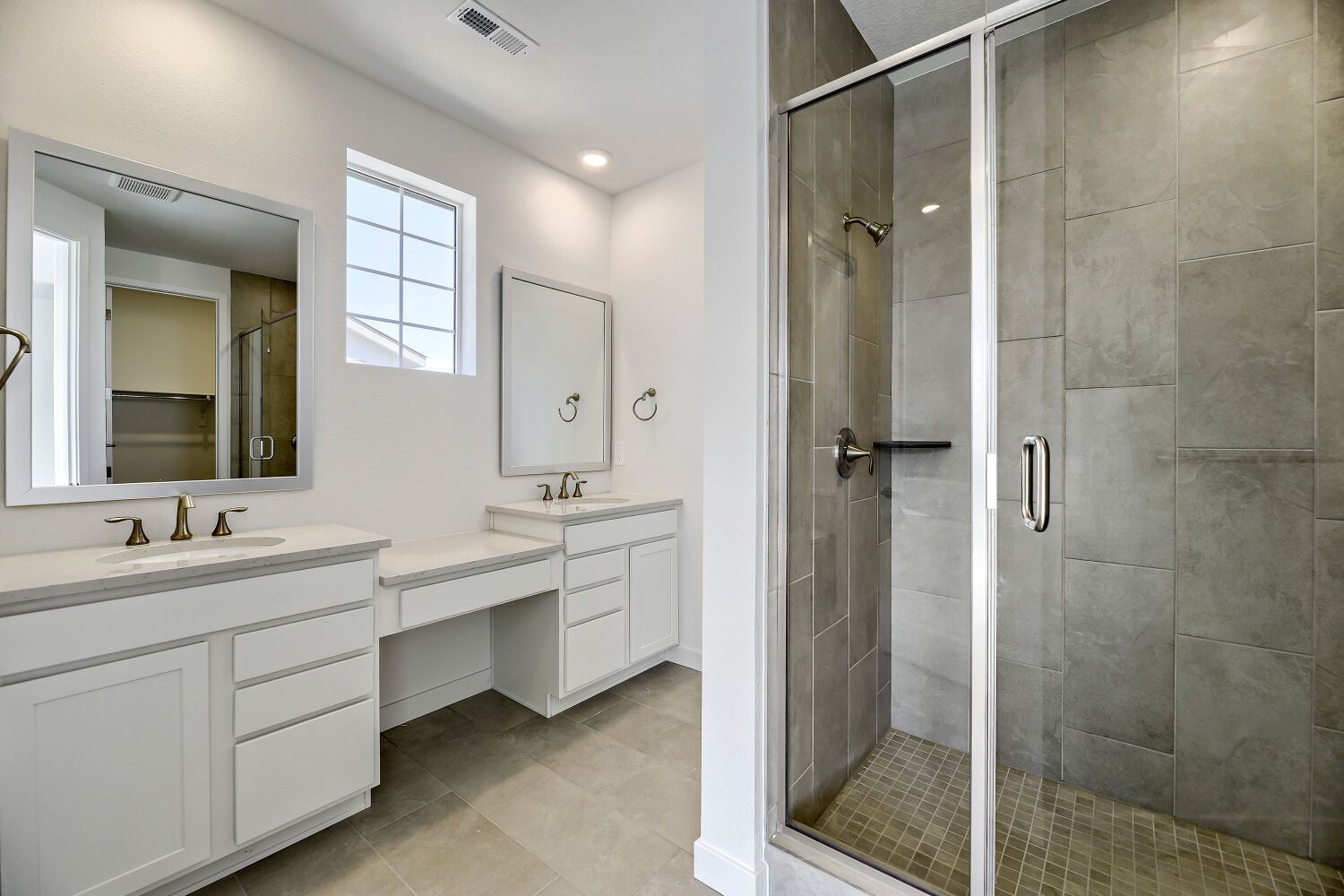 4058 Buttongrass Trl   Web Quality   007   07 Primary Bathroom