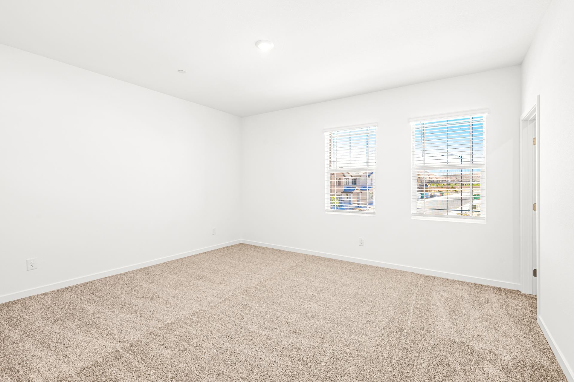 Lennar2688 Sunrise Mist P L19