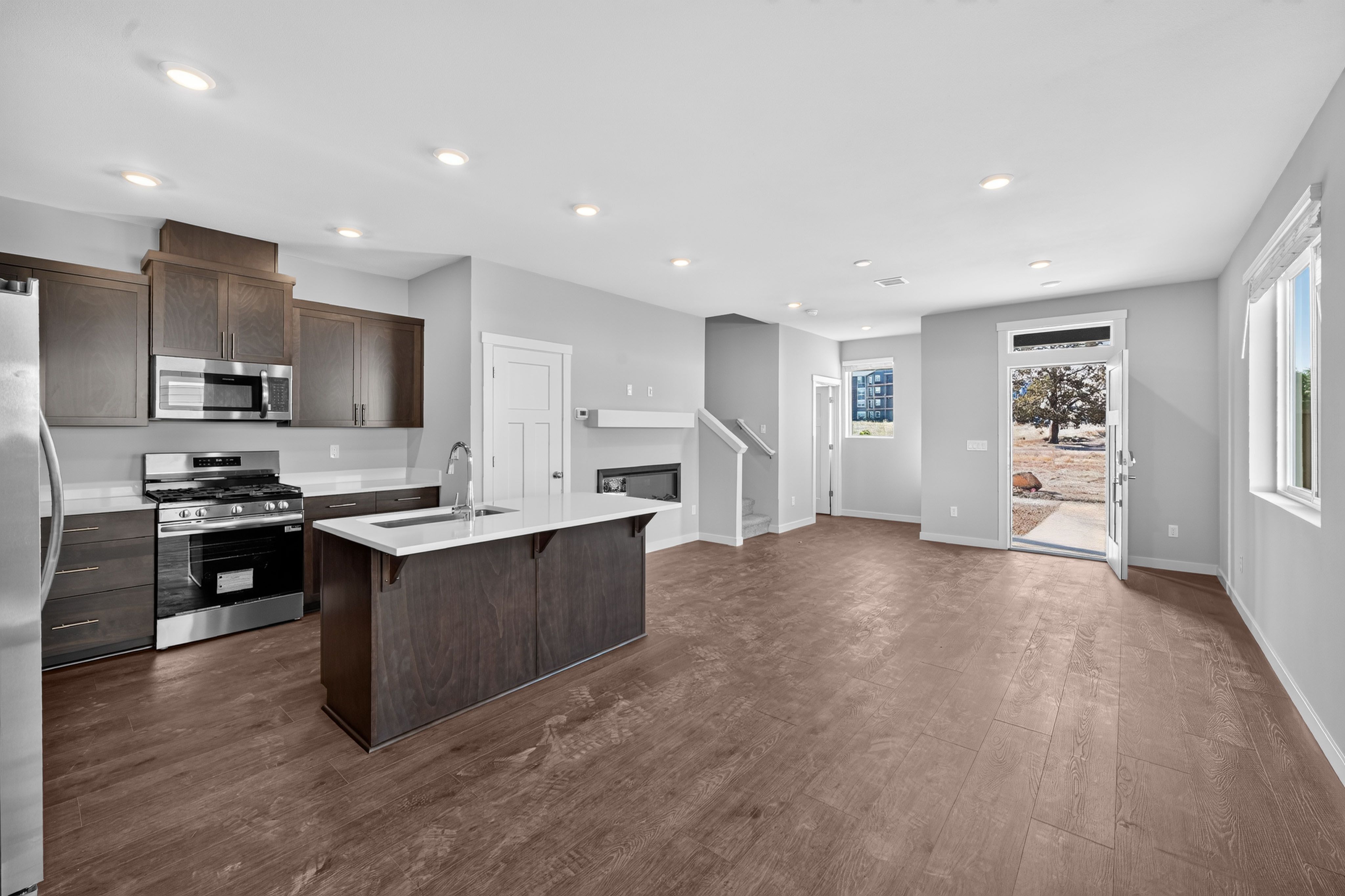 121 West Tumalo 8