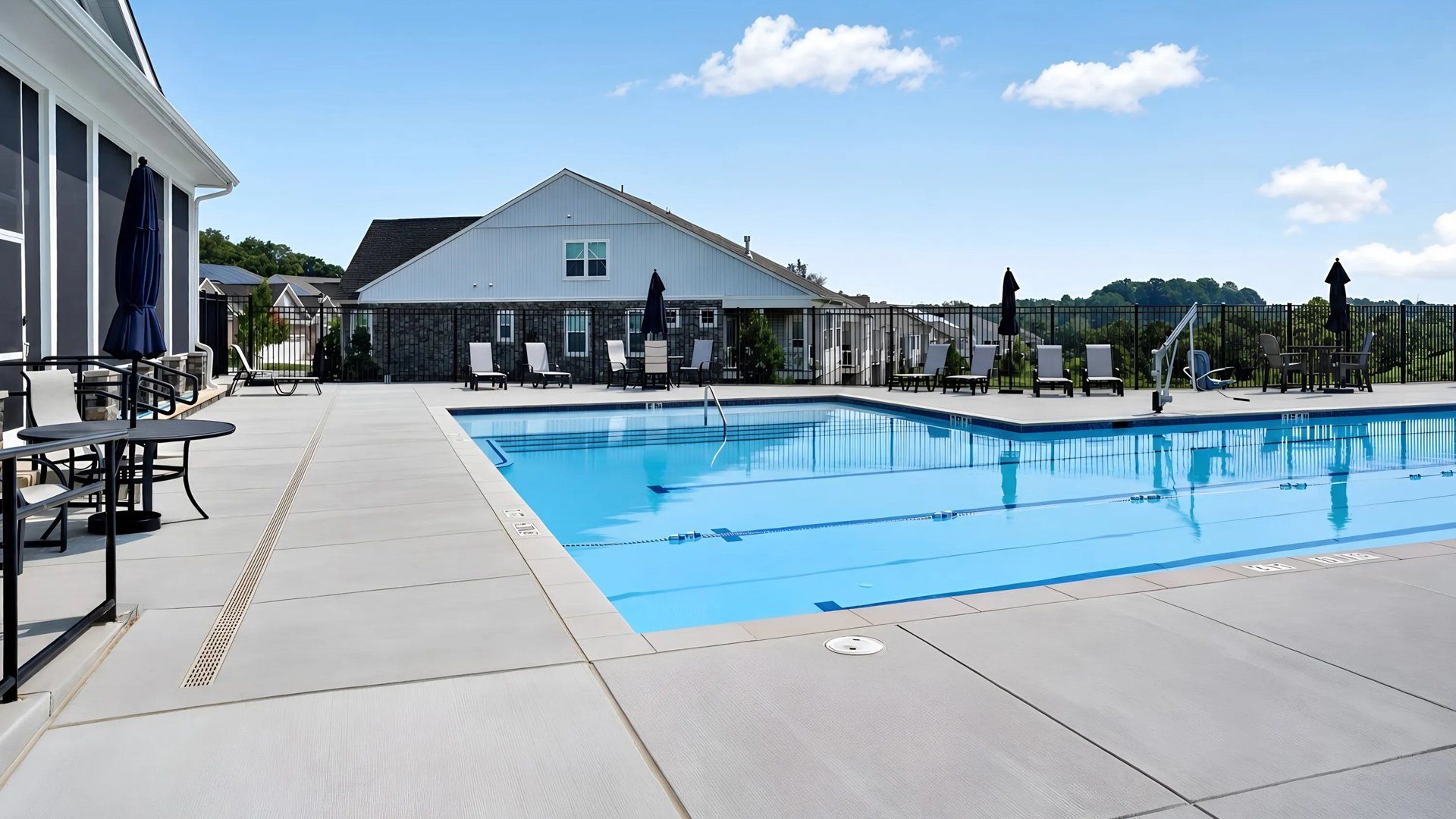 Swimming pool surrounded by seating