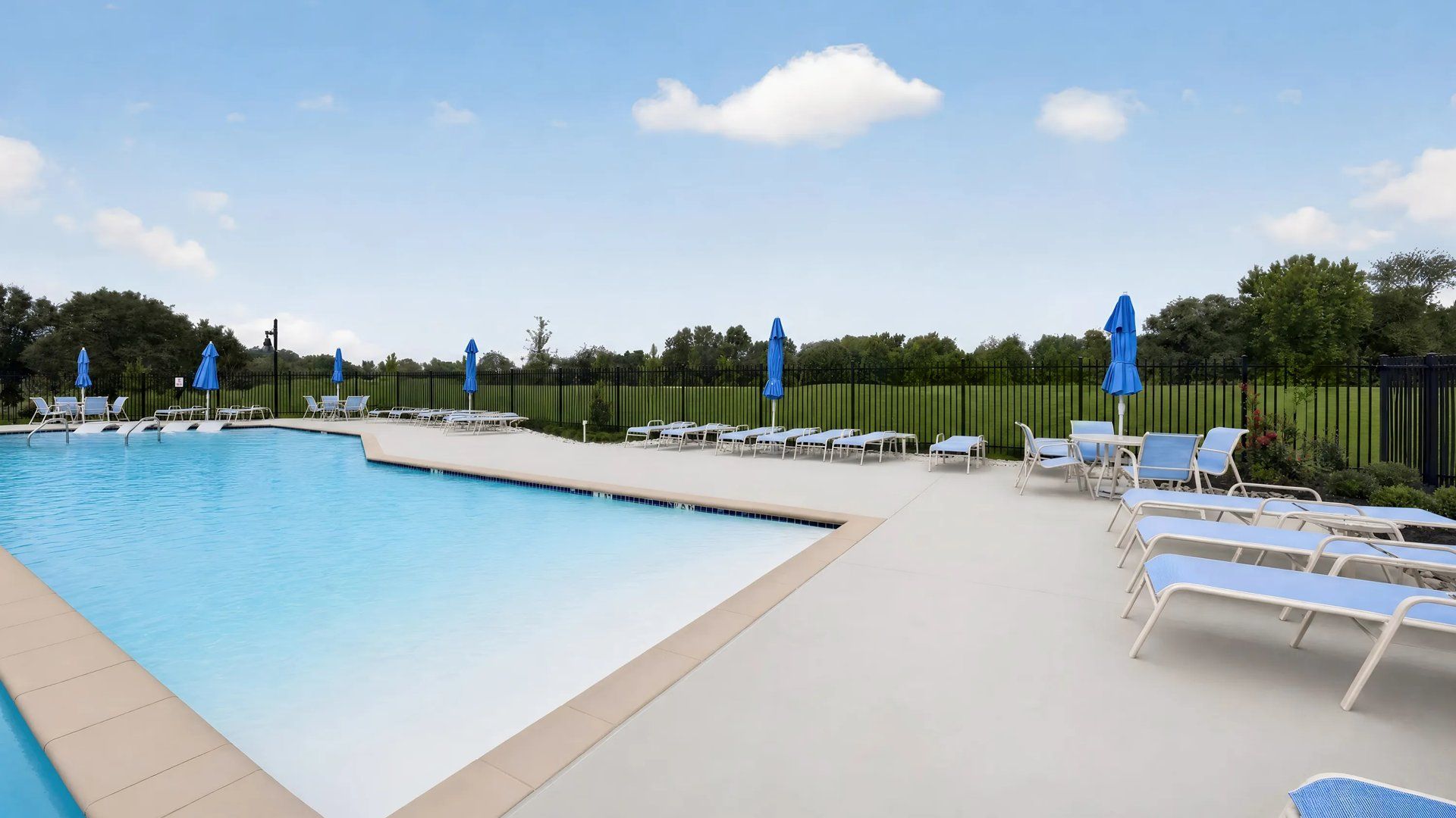 Swimming pool seating area