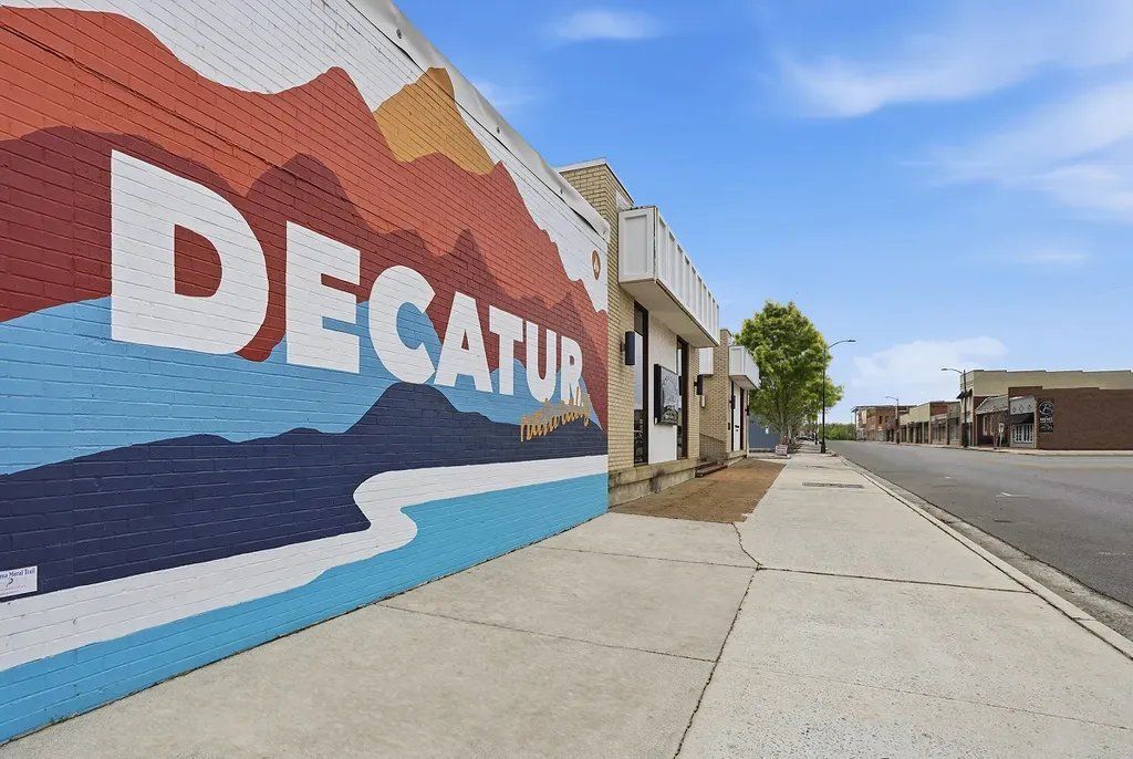 Downtown Decatur streetscape