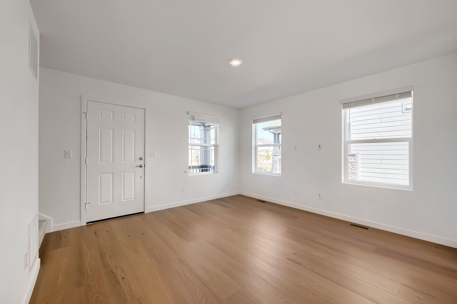 7913 Mounted Ranger Dr   Web Quality   002   02 Living Room