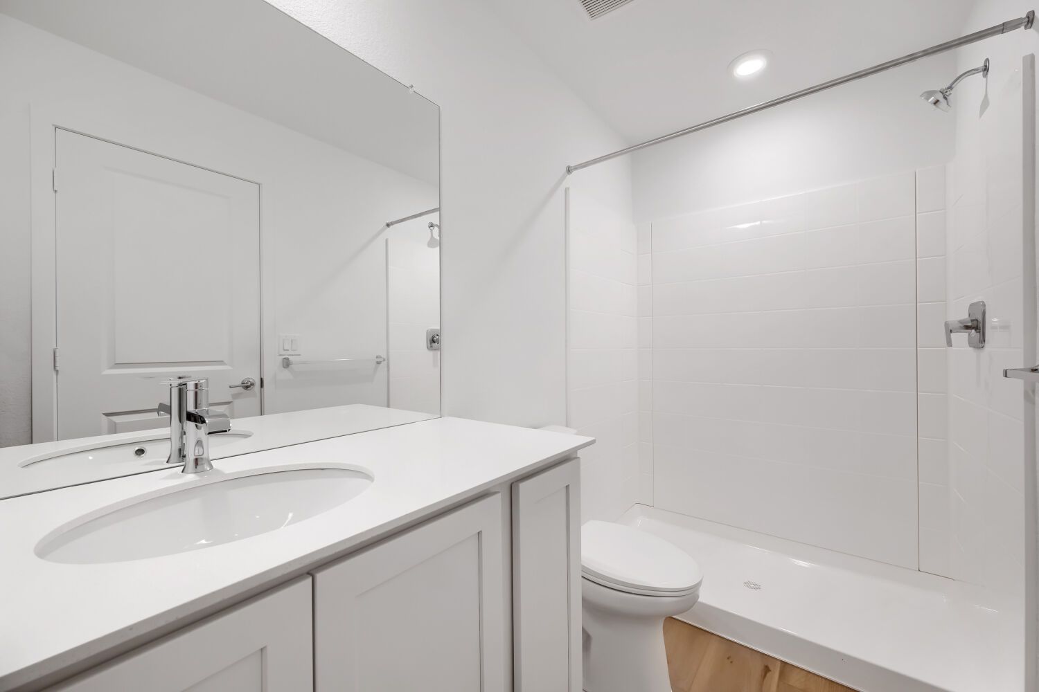 7913 Mounted Ranger Dr   Web Quality   008   08 Primary Bathroom