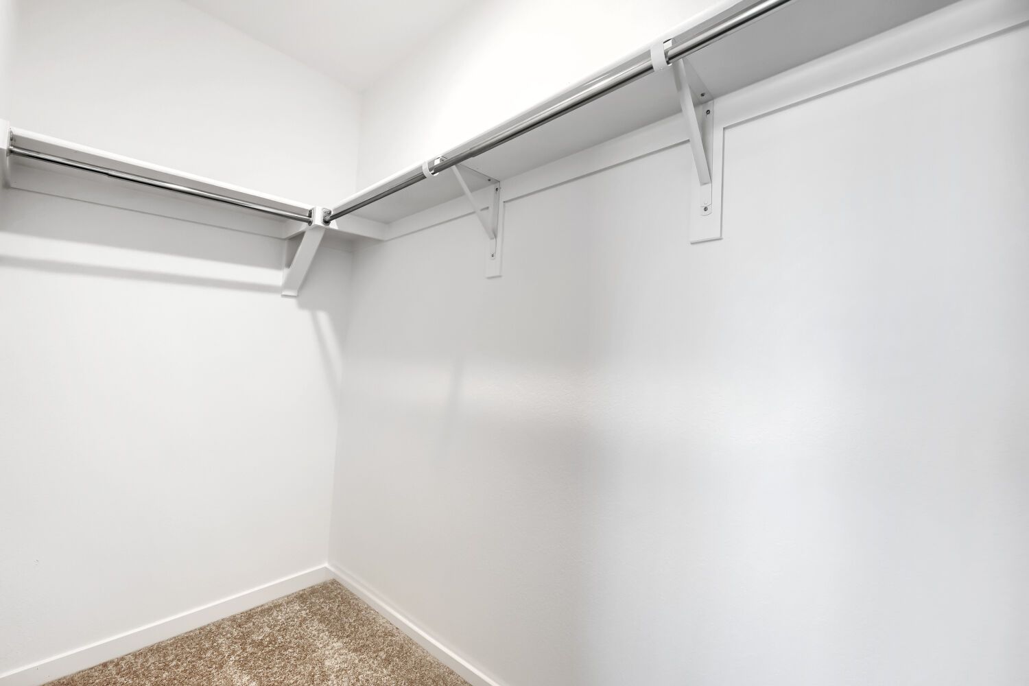 7913 Mounted Ranger Dr   Web Quality   009   09 Primary Bedroom Closet