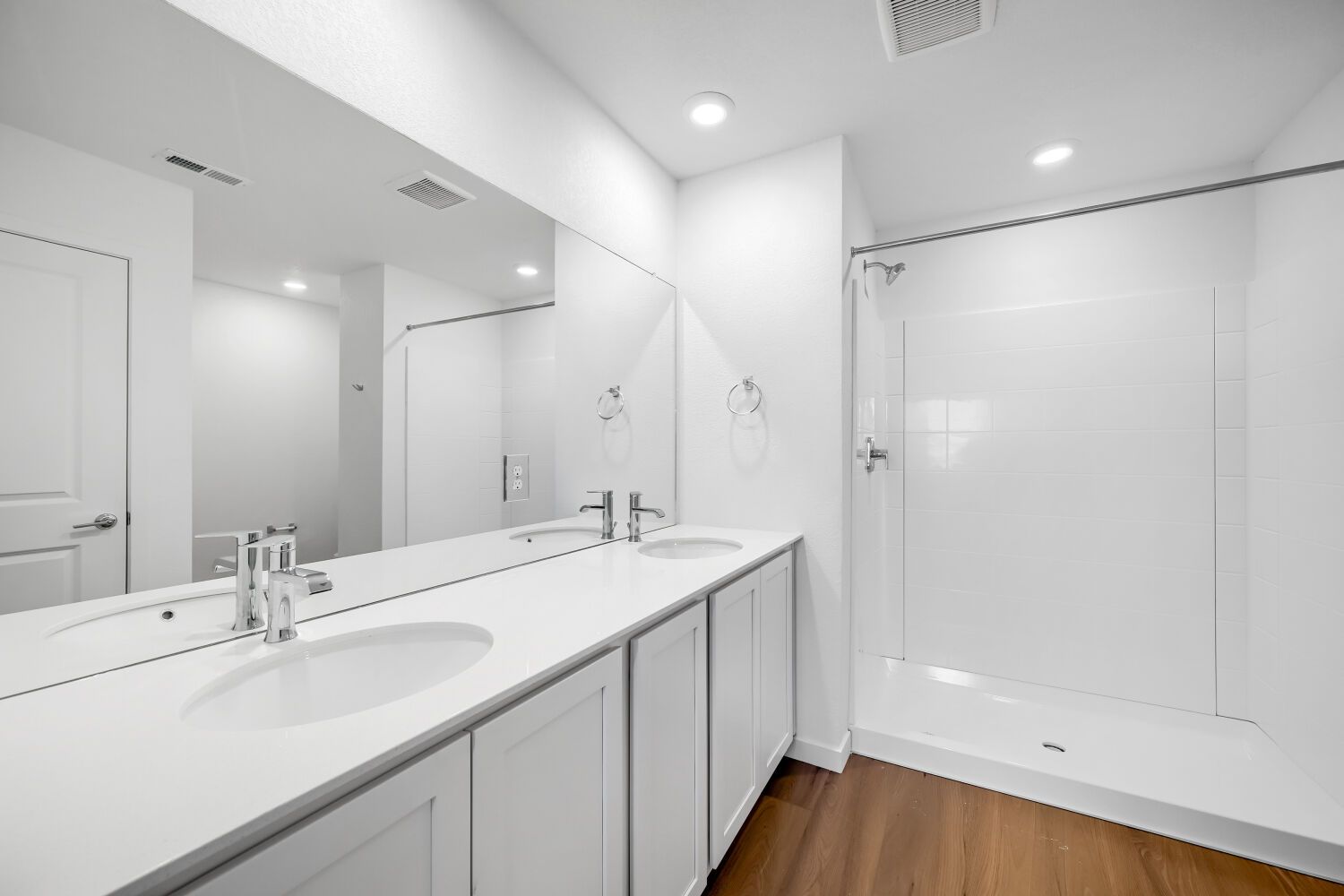 9280 Coal Cart Ln   Web Quality   008   08 Primary Bathroom