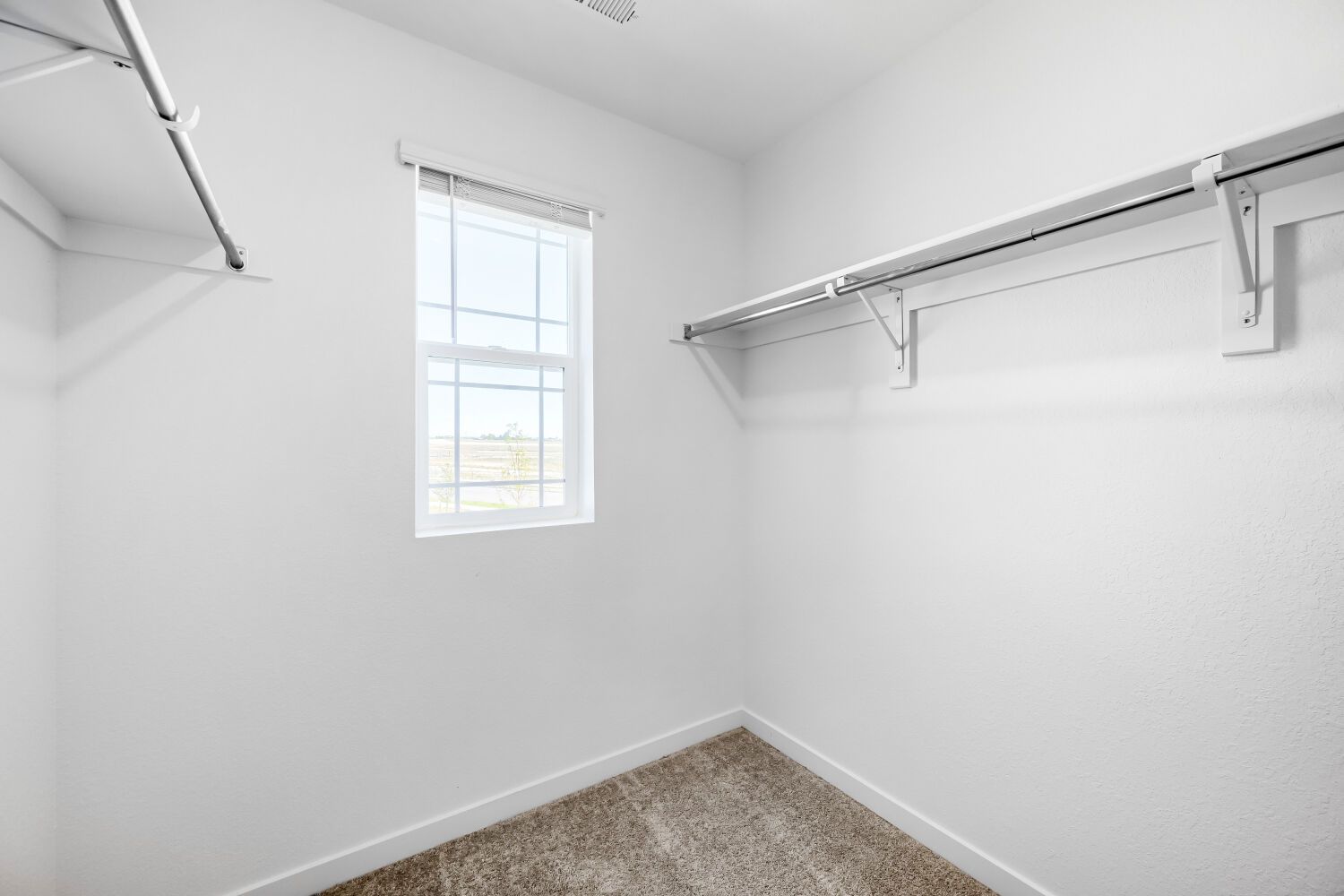 9280 Coal Cart Ln   Web Quality   009   09 Primary Bedroom Closet