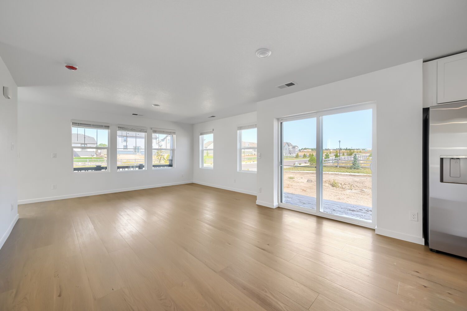 7923 Mounted Ranger Dr   Web Quality   002   02 Living Room