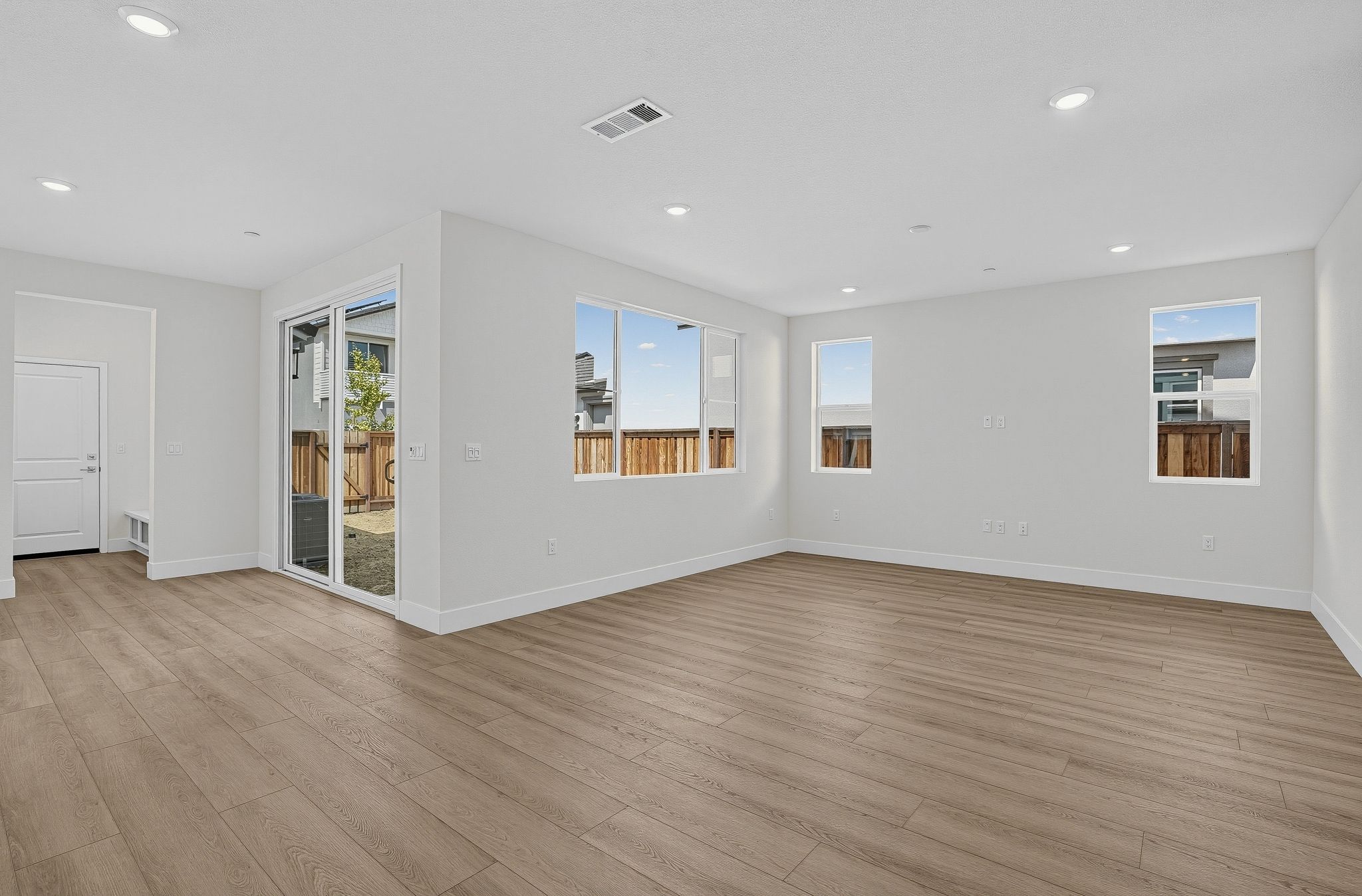 Hawthorn Hills 2 10