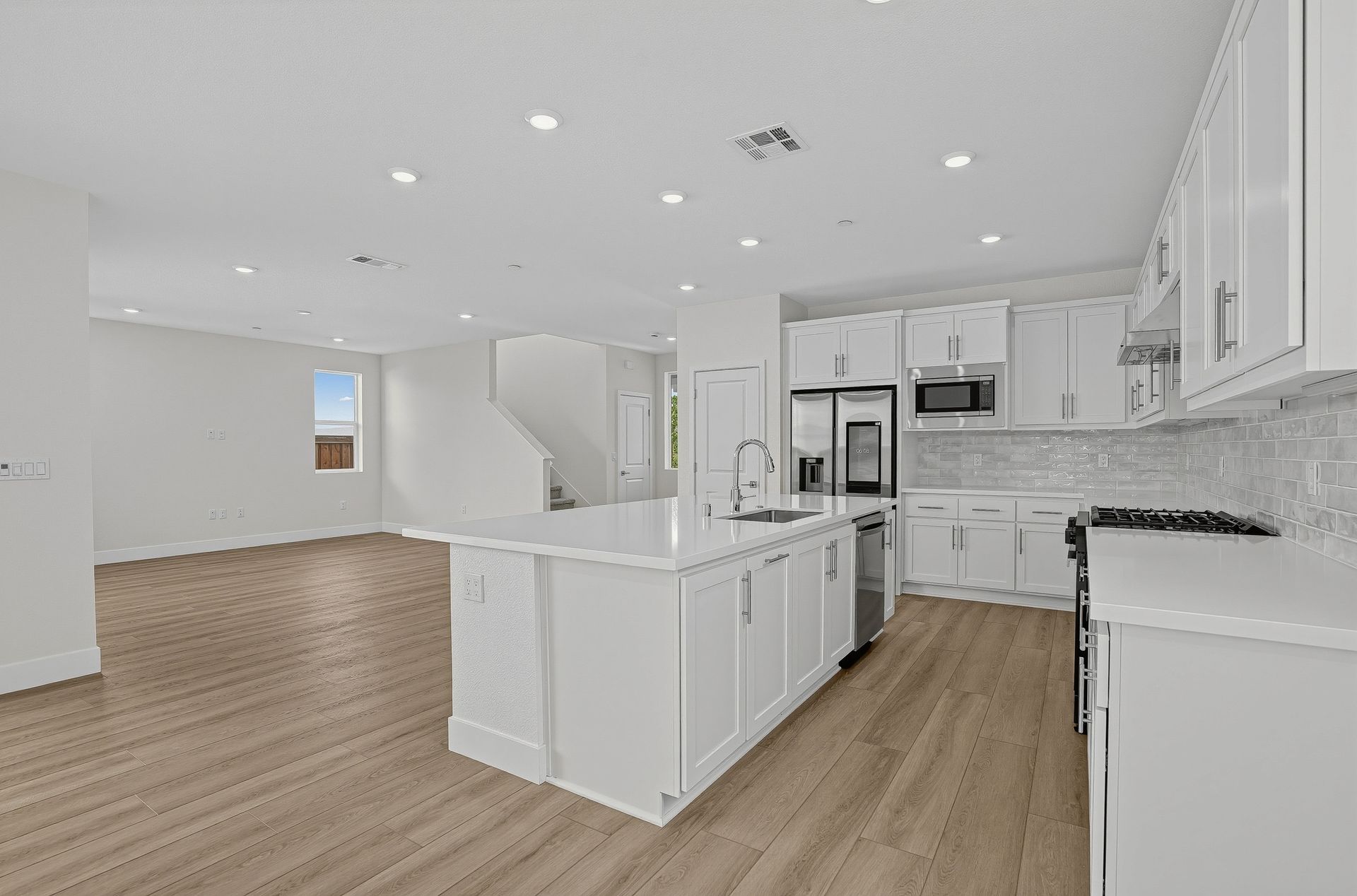 Hawthorn Hills 2 15