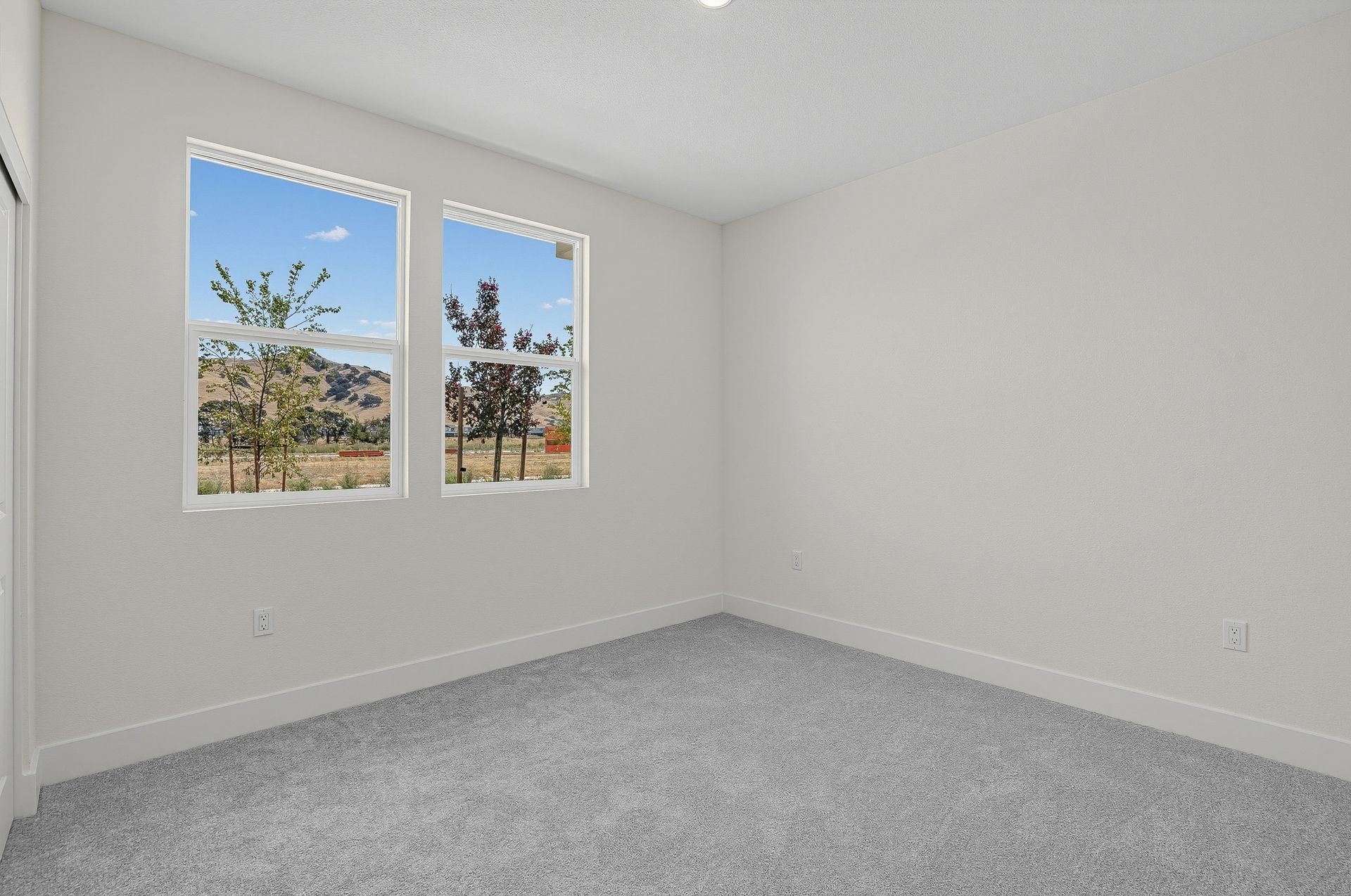 Hawthorn Hills 2 18