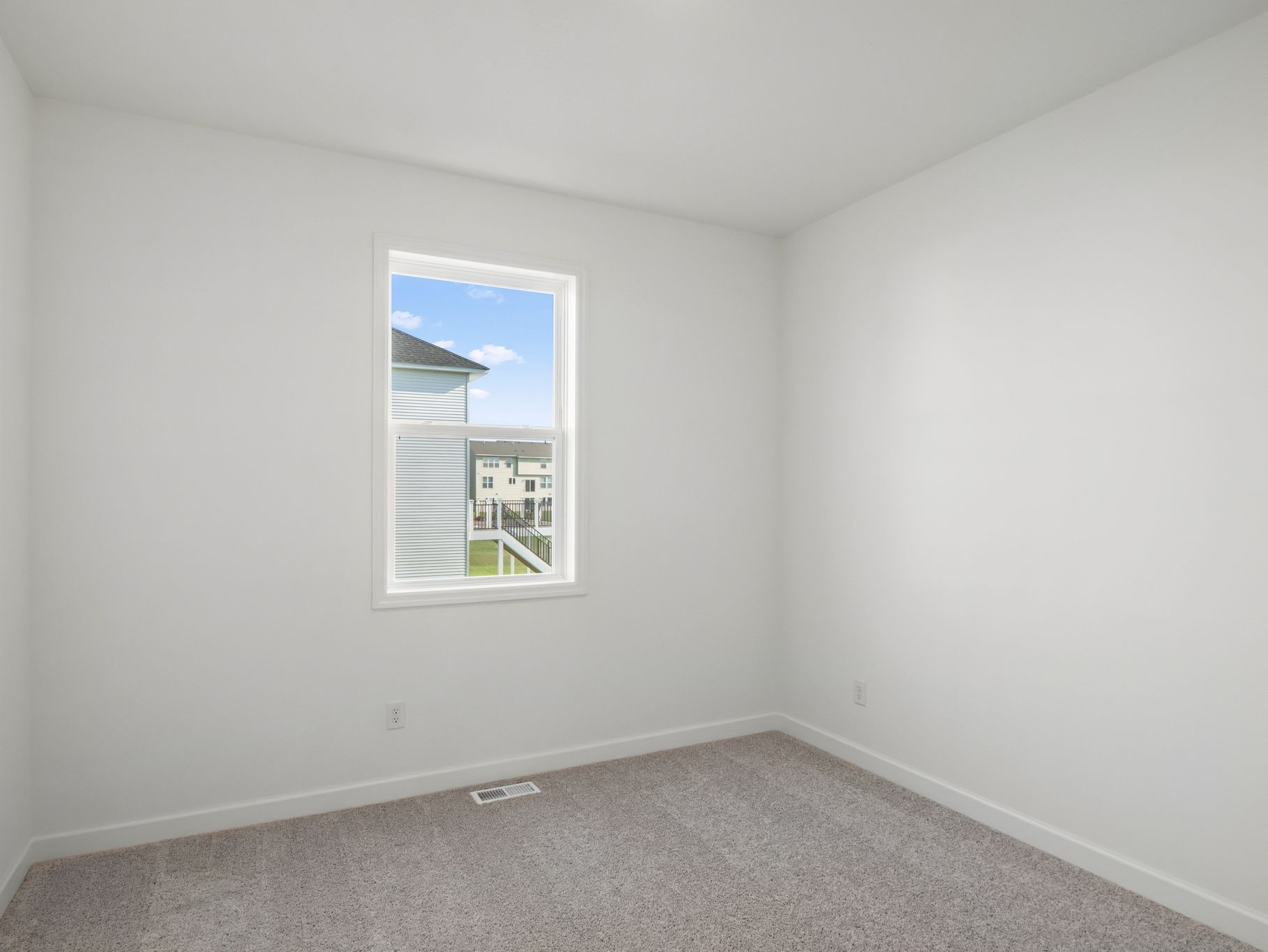 19 Westwind Mc Kinley QMI H S1508 Study Room F1