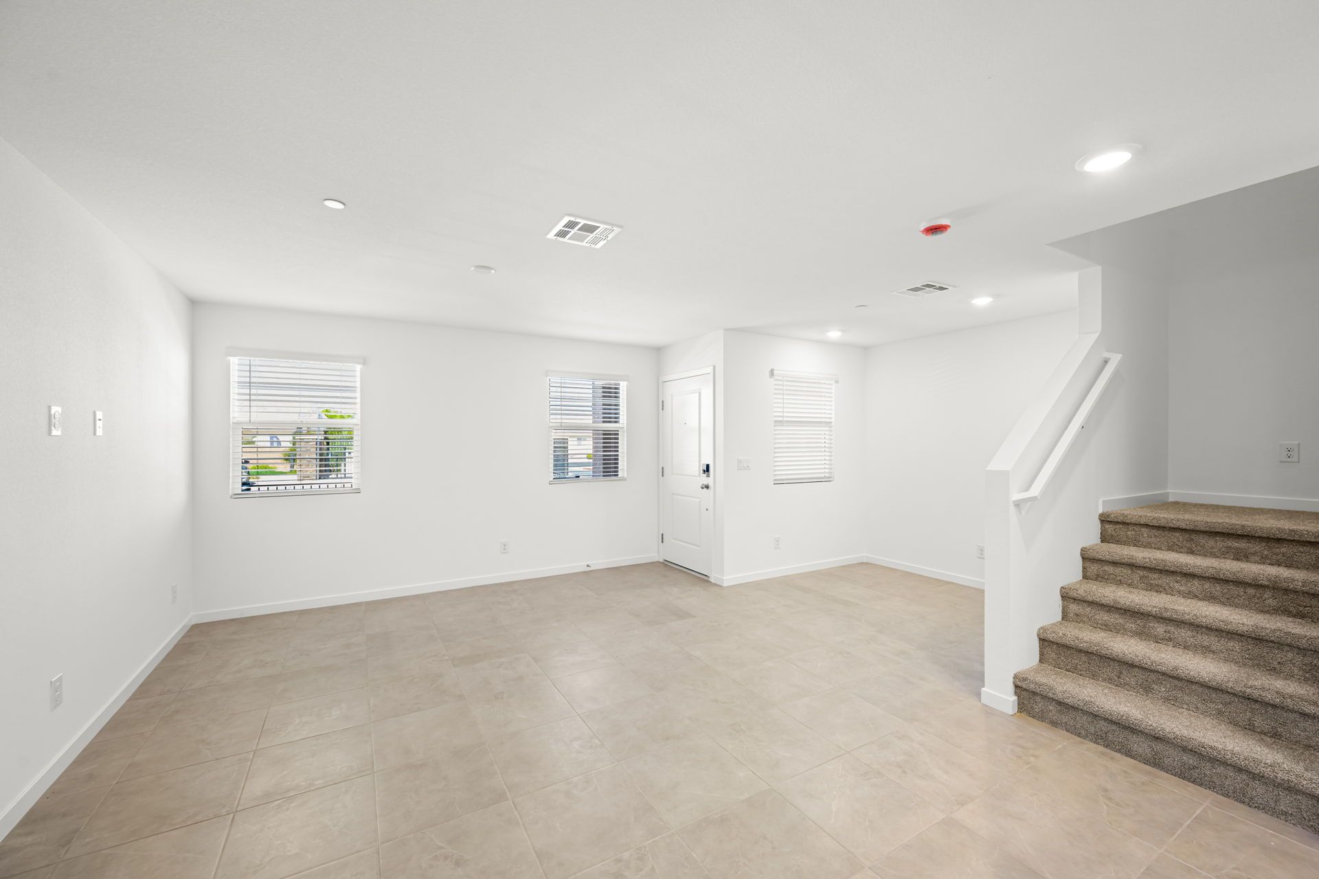 Lennar178 Stardust Grove Ave04