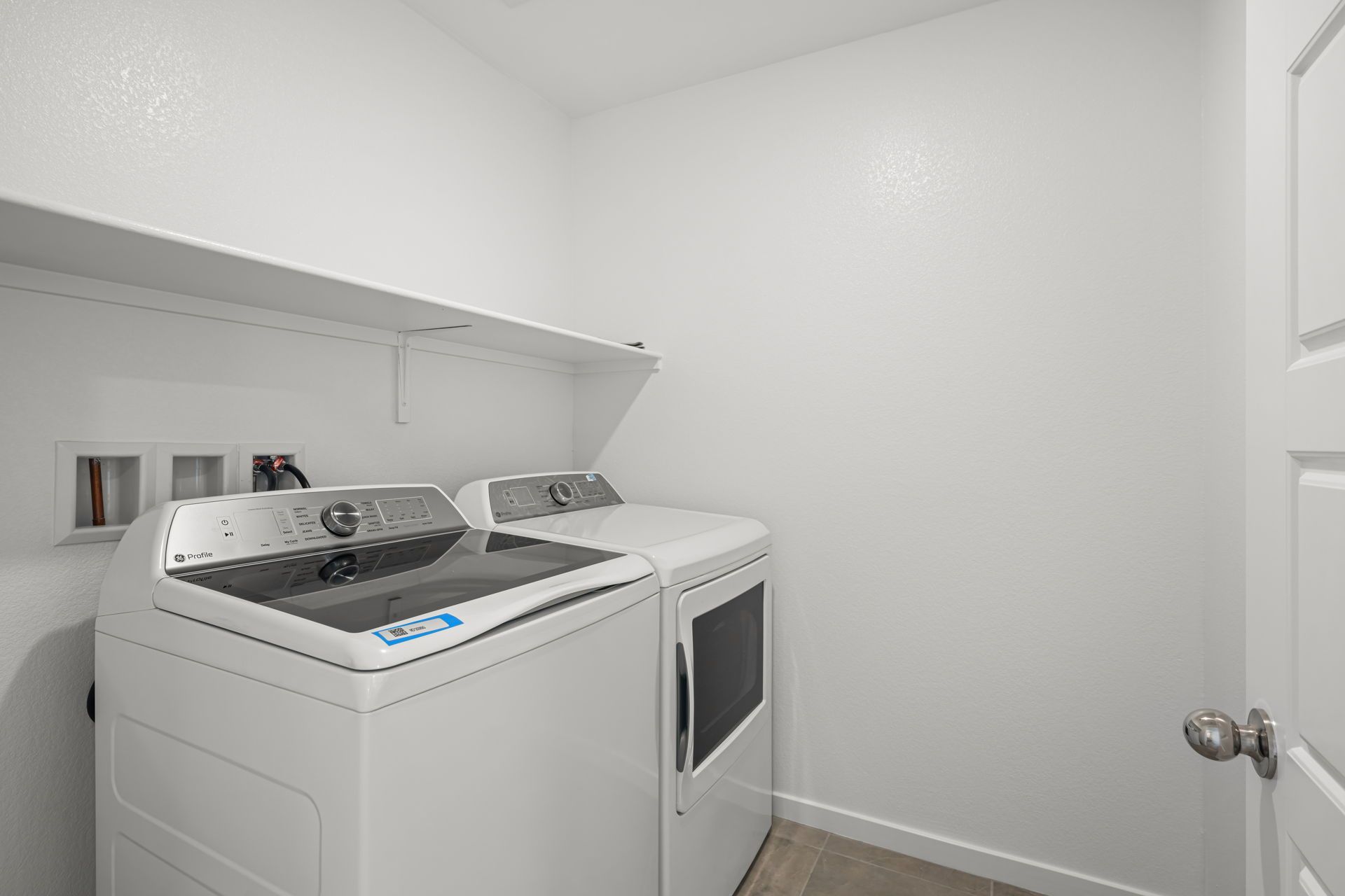 Lennar178 Stardust Grove Ave11