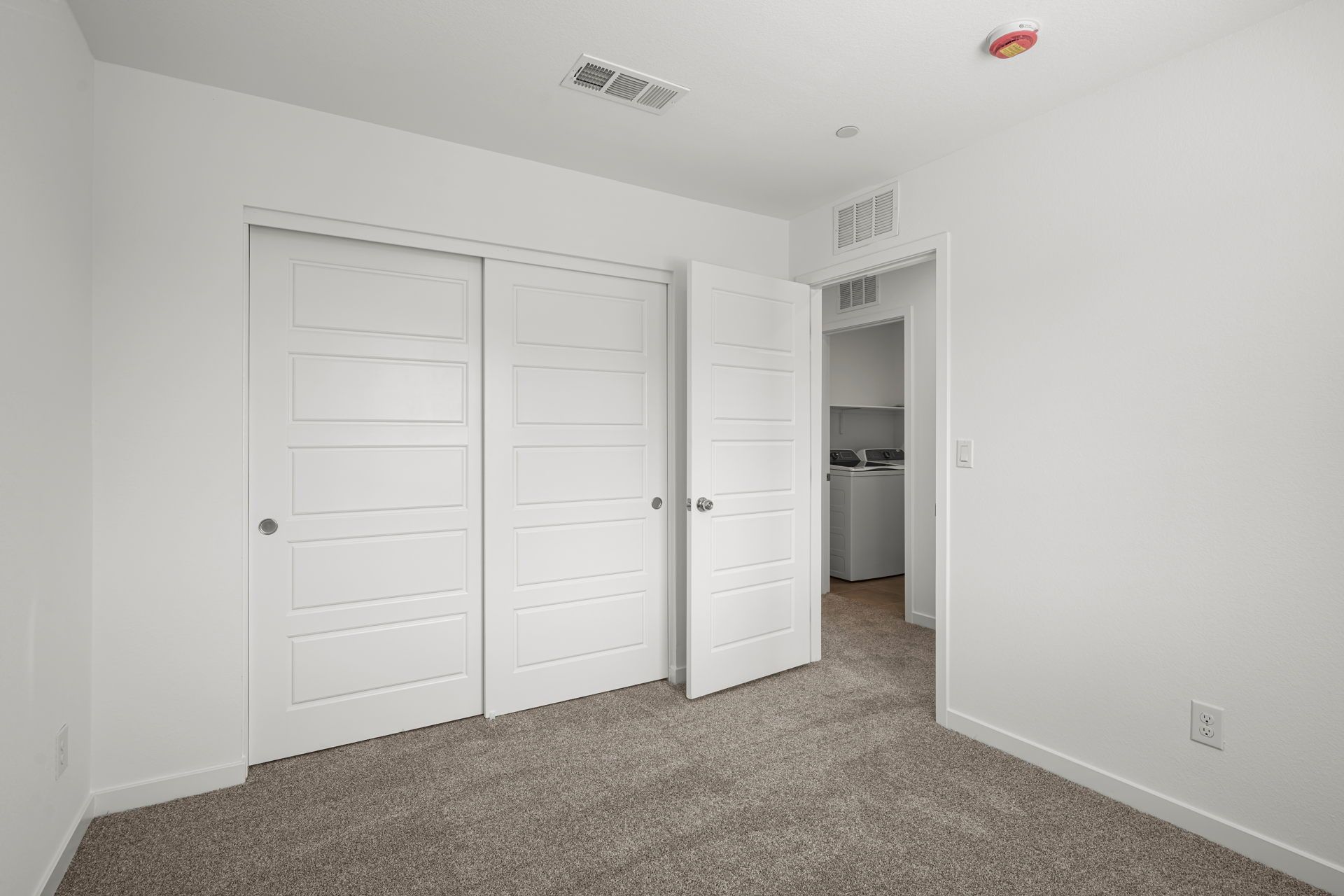 Lennar178 Stardust Grove Ave14