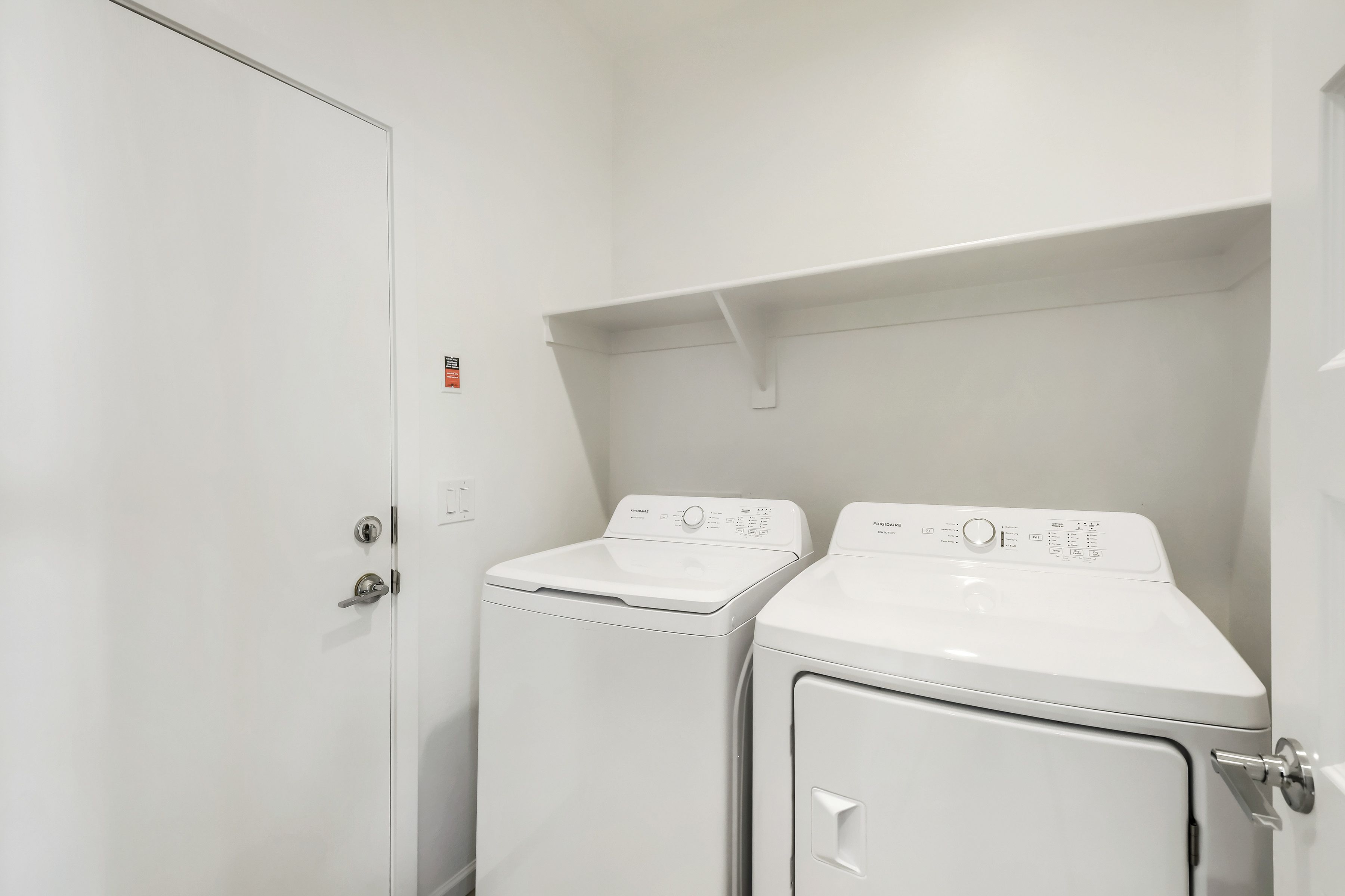 30291 W Wild Hazel Dr   Print Quality   010   10 Laundry Room