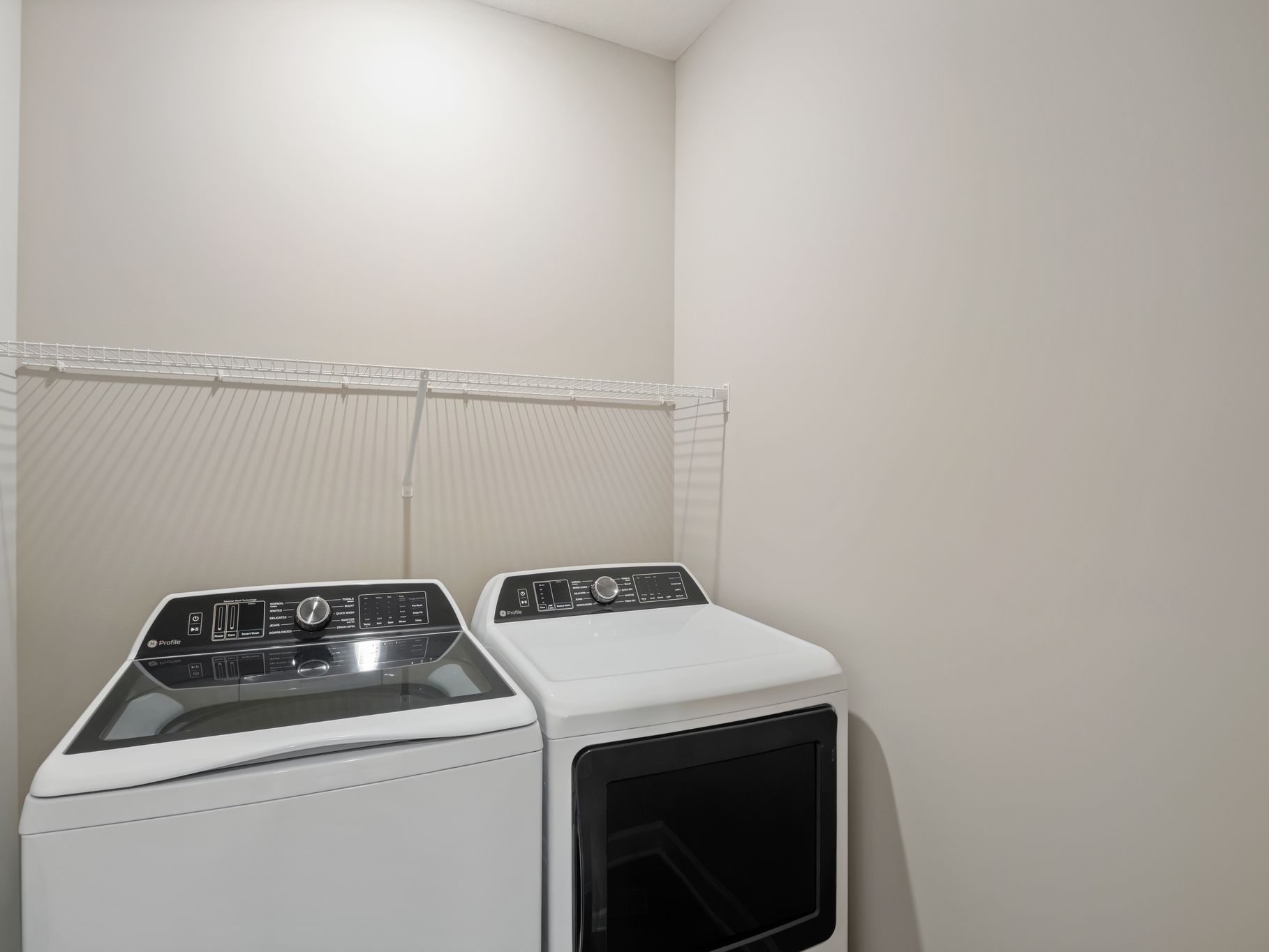 14 Westwind Salerno QMI H S3521 Laundry Room F1