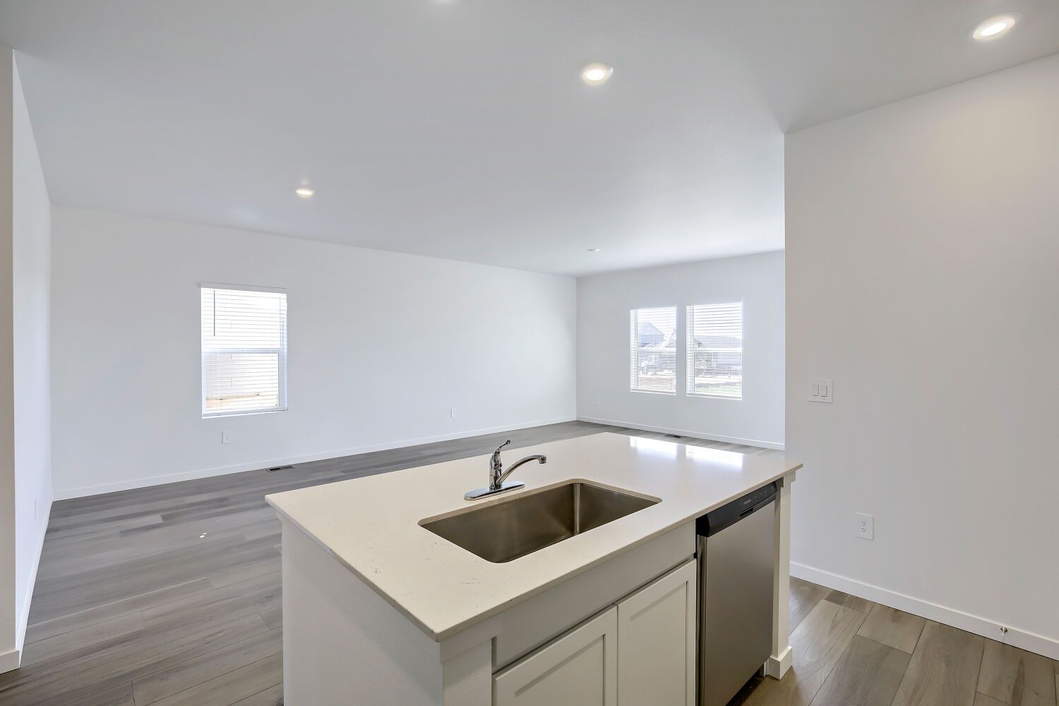 6134 Drum Pl Kitchen 2