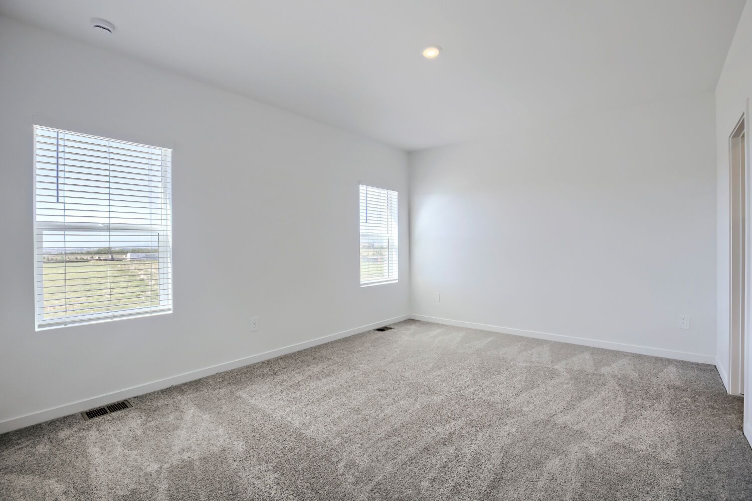 6134 Drum Pl Owner's Suite